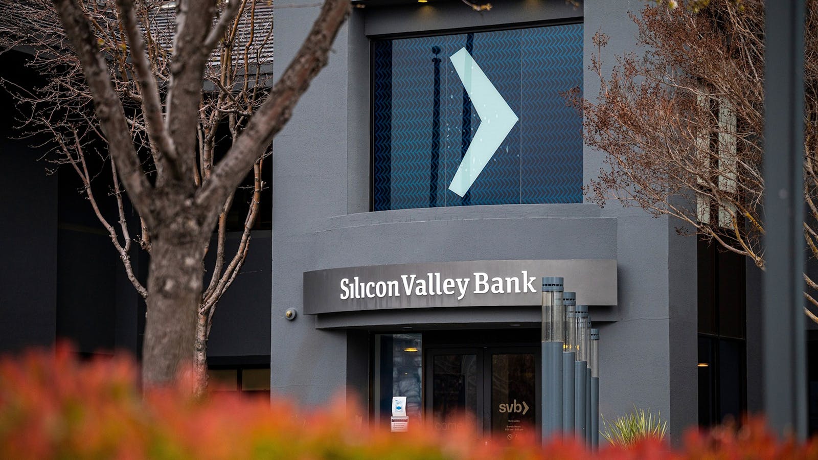 Silicon Valley Bank headquarters in Santa Clara, California. Photo by Bloomberg