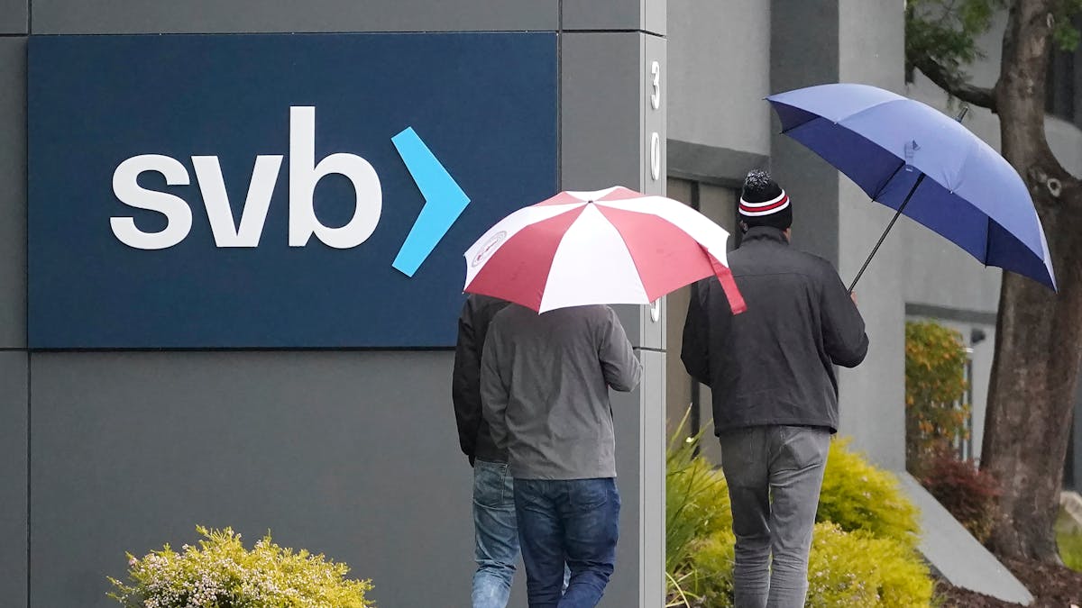 Startups Seek to Raise Emergency Cash from VC Firms, Secondary ... - The Information