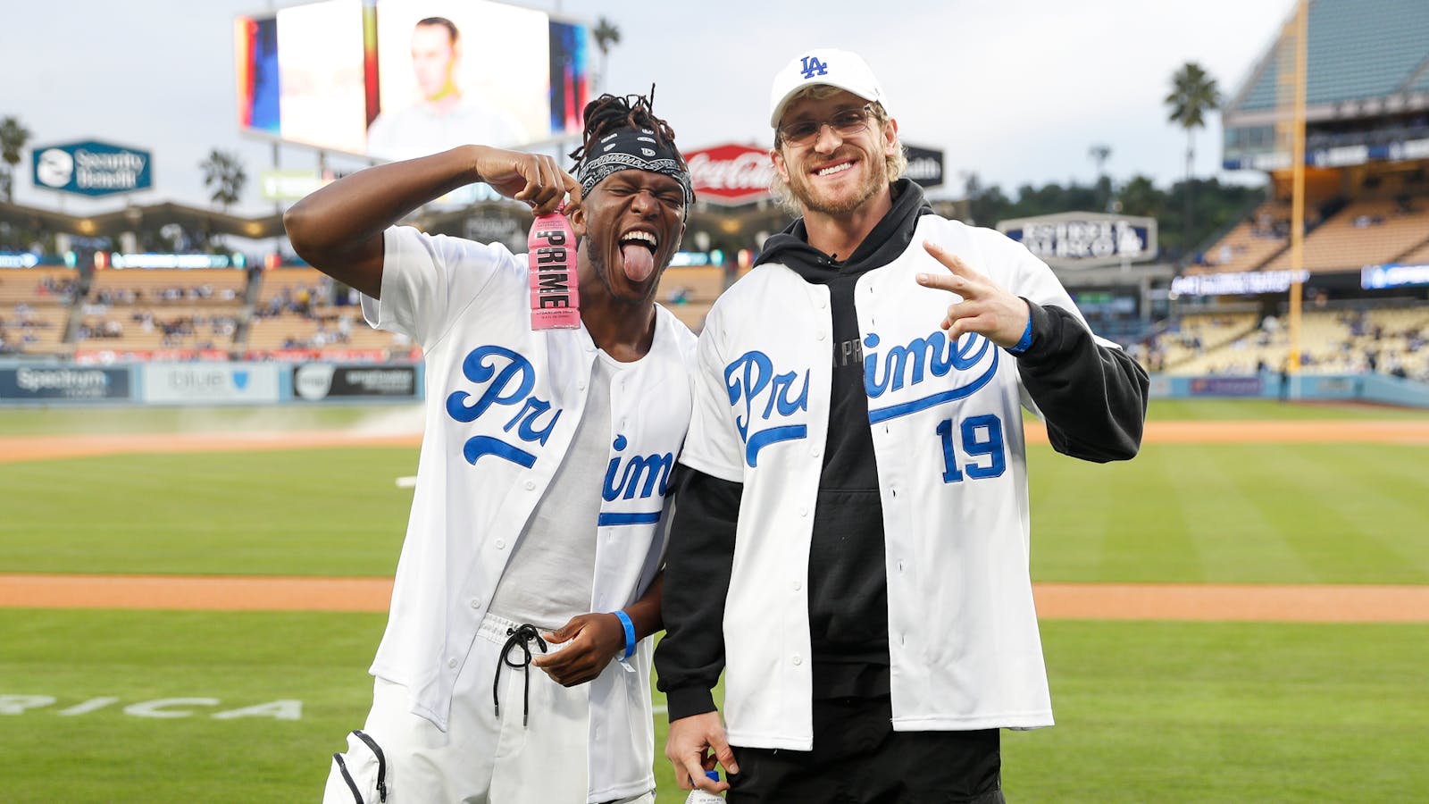 Logan Paul and KSI pose with Prime Hydration bottles at Dodger Stadium in Los Angeles, Calif. Photo by Getty.