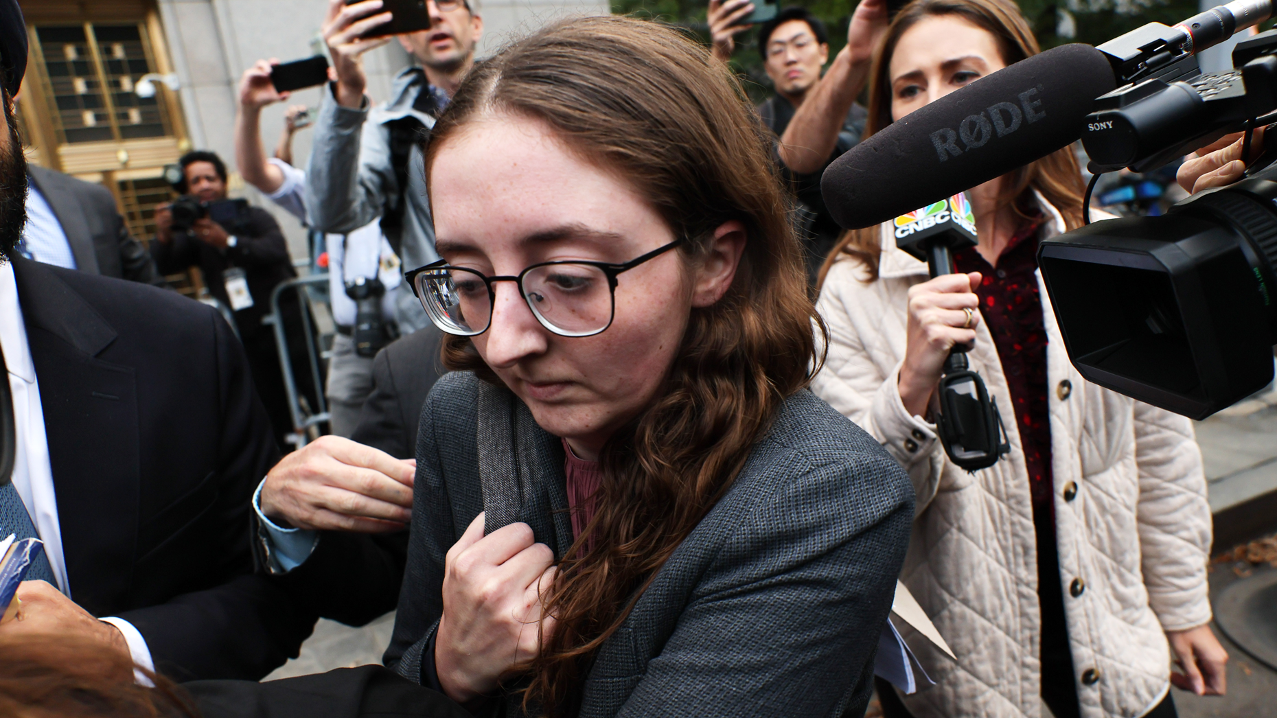 Caroline Ellison leaves Manhattan Federal Court after testifying on October 10. Photo by Michael M. Santiago via Getty.