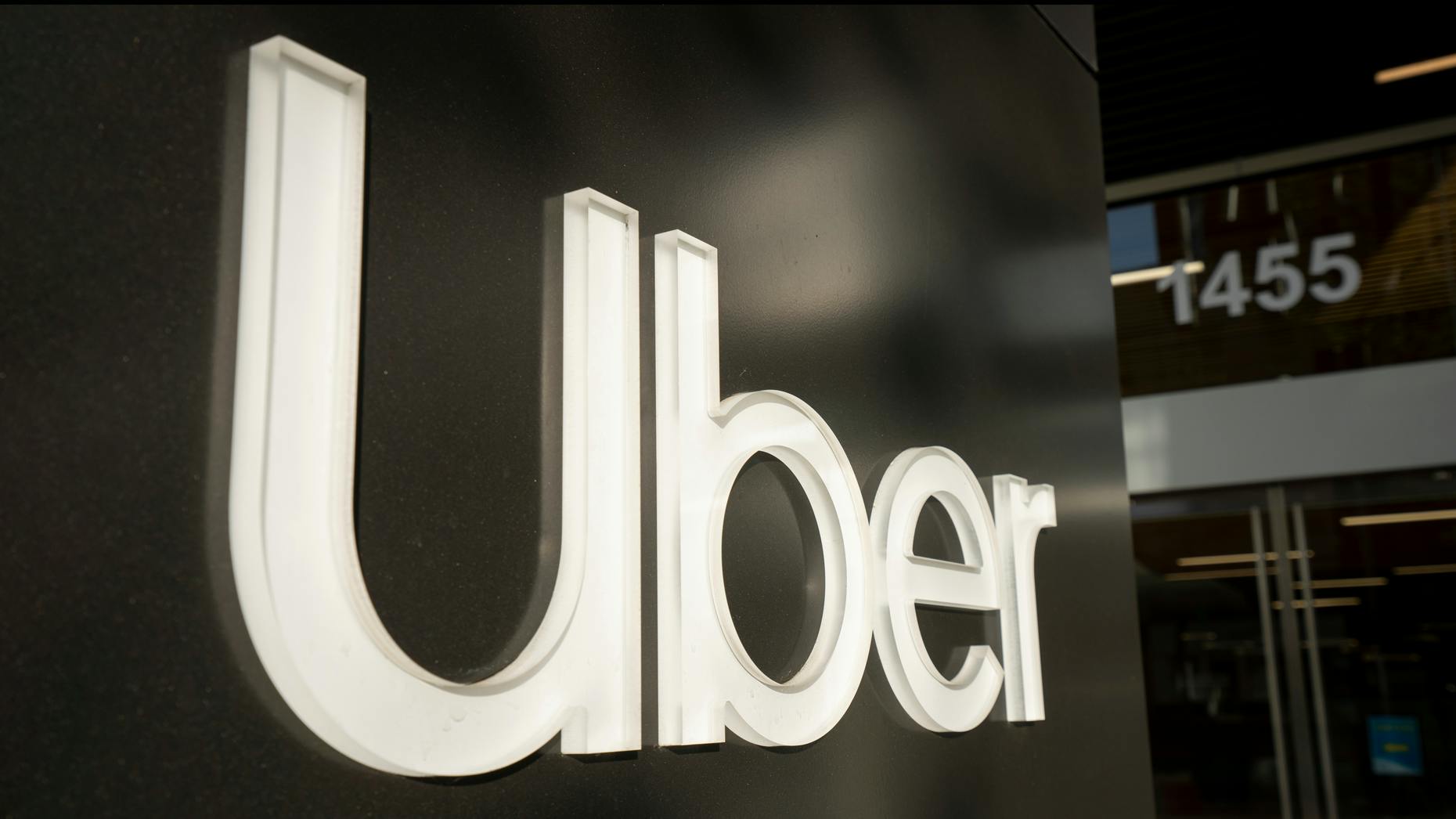 Uber’s Cash-Printing Press Revs Up