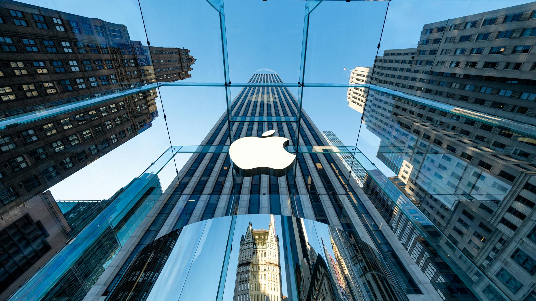 Reading Apple’s Fine Print on Europe Changes