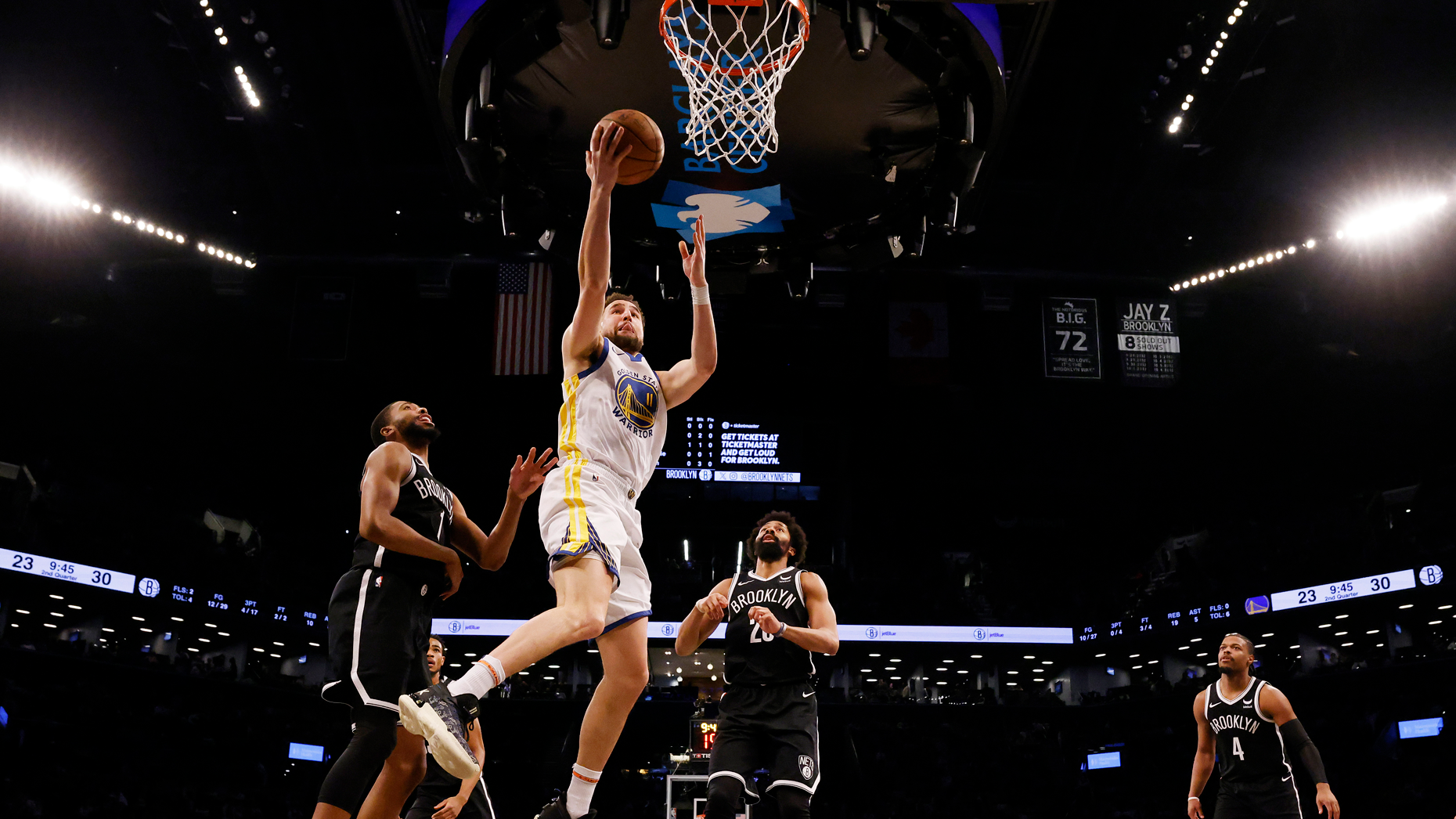 The Golden State Warriors versus Brooklyn Nets yesterday in New York City. Photo by Al Bello/Getty Images.