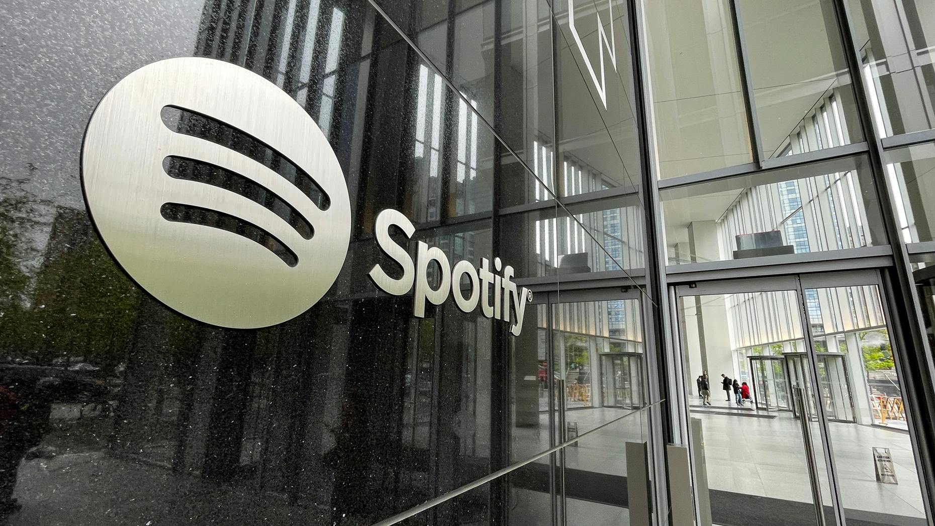 Spotify’s Price Rise Makes Apple Music More Appealing