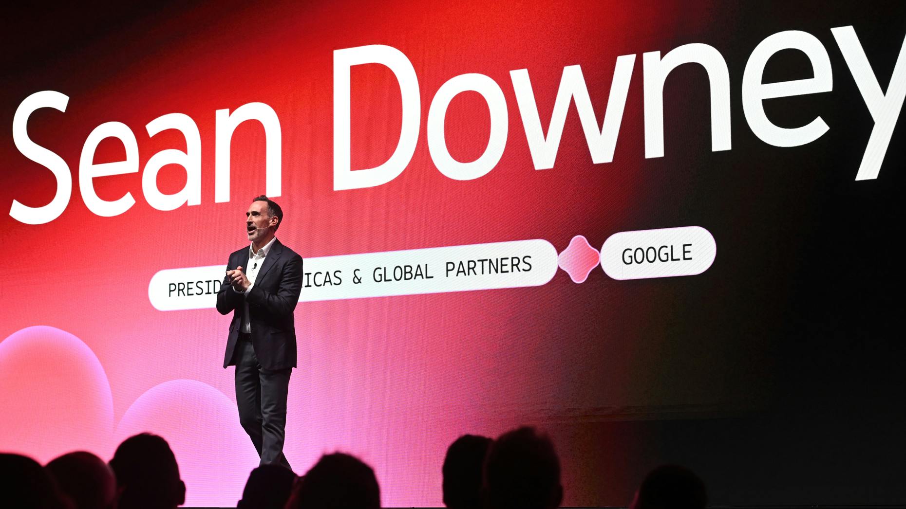 YouTube’s Pitch to Advertisers Stresses Creator ‘Stars’