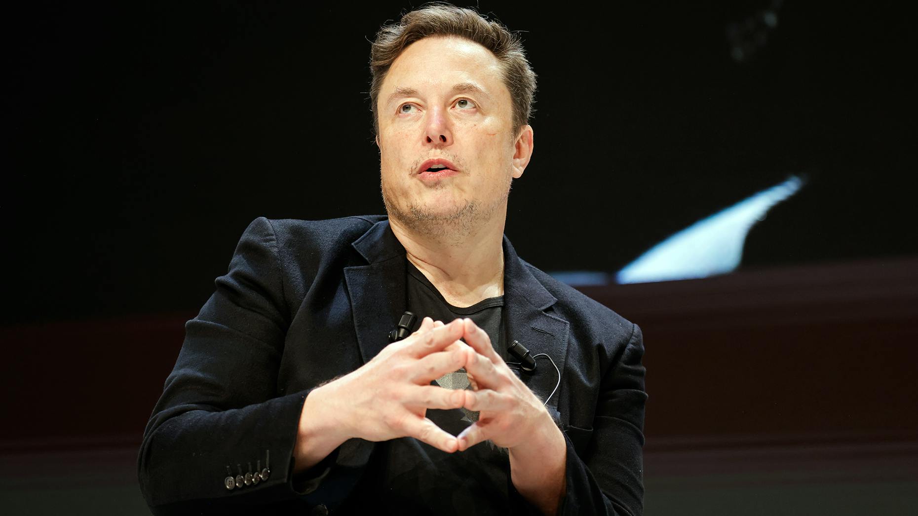 The Electric: No Longer Propelled by Tesla, the EV Industry Retreats Faster