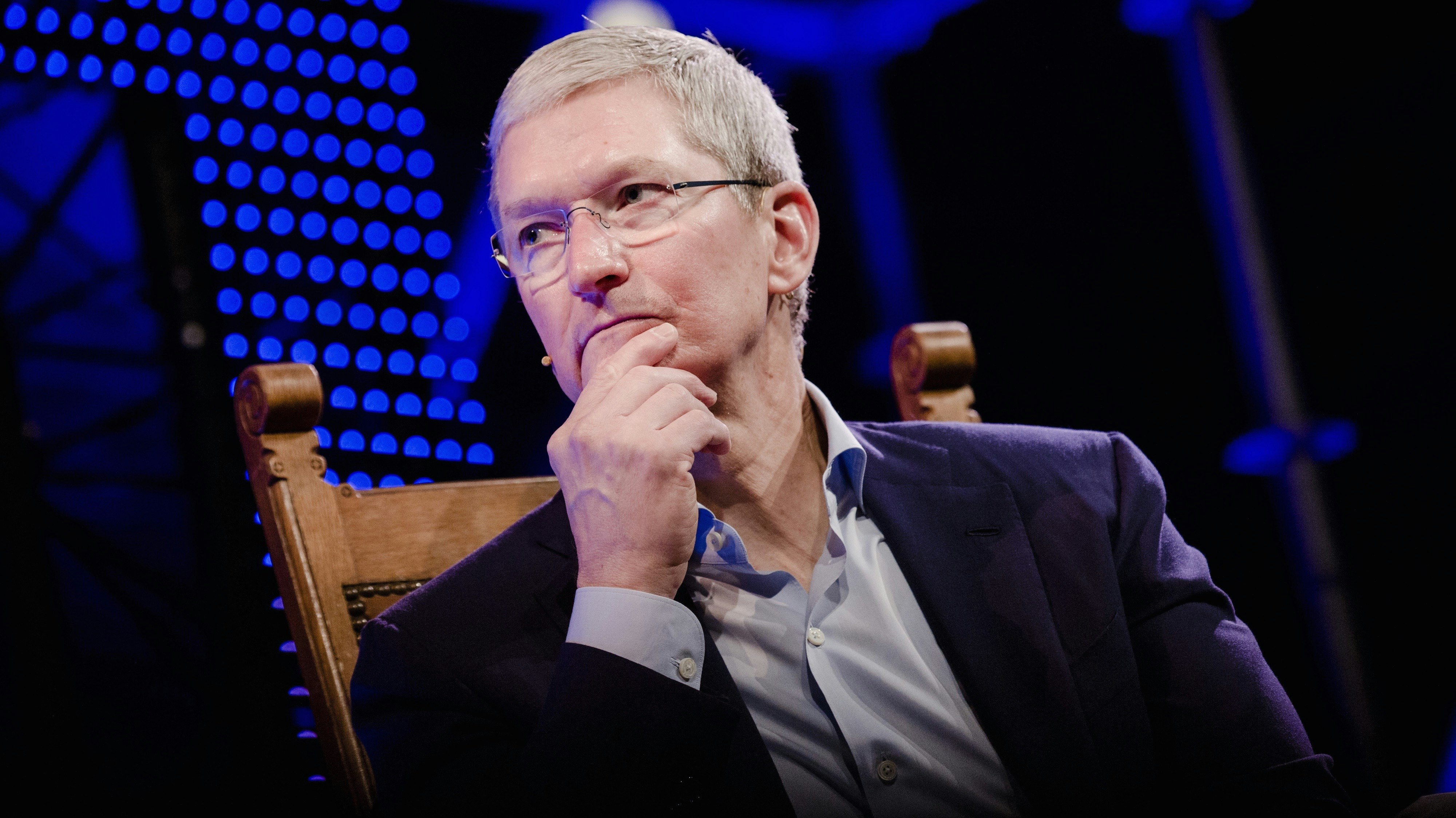 Apple CEO Tim Cook. Photo by Bloomberg.