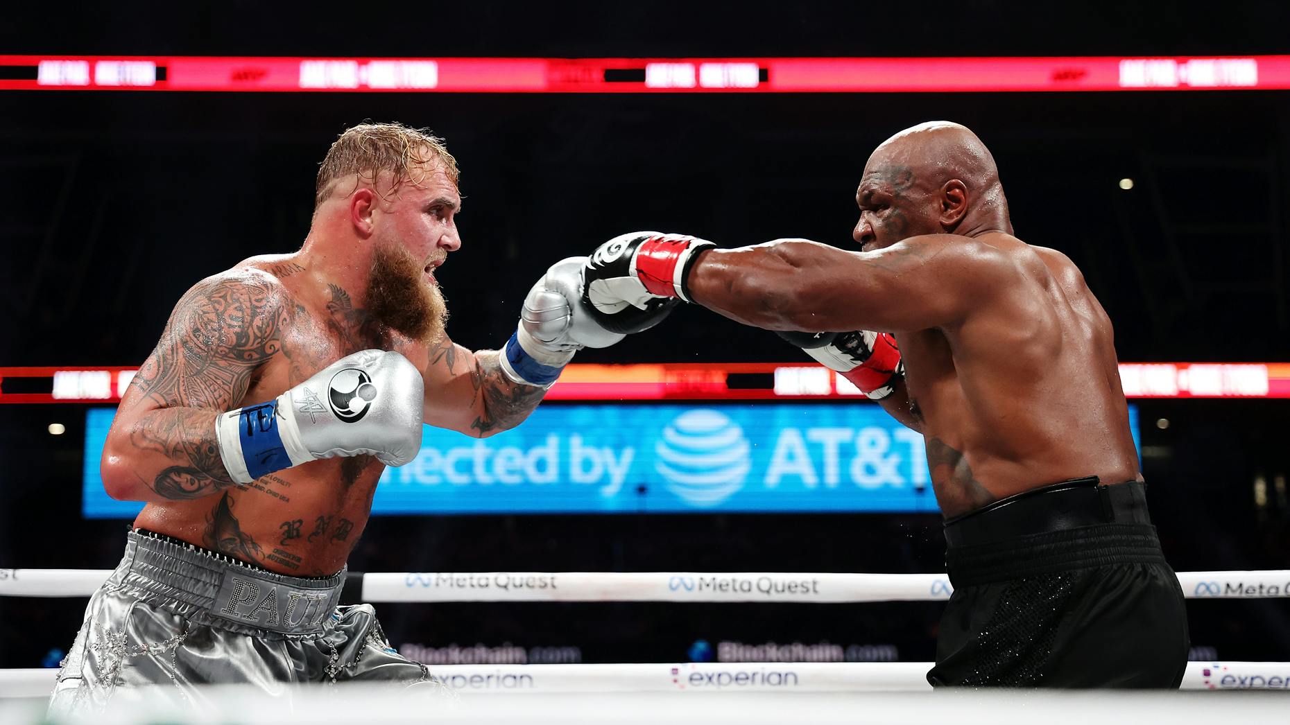 Netflix’s NFL Games Pose Advertising Test