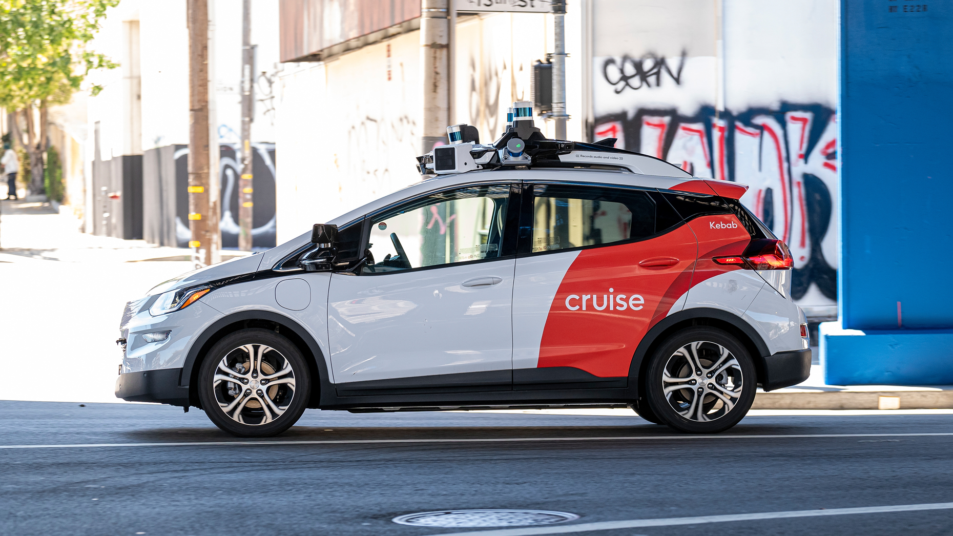 A Cruise robotaxi in San Francisco last year. Photo via Getty.