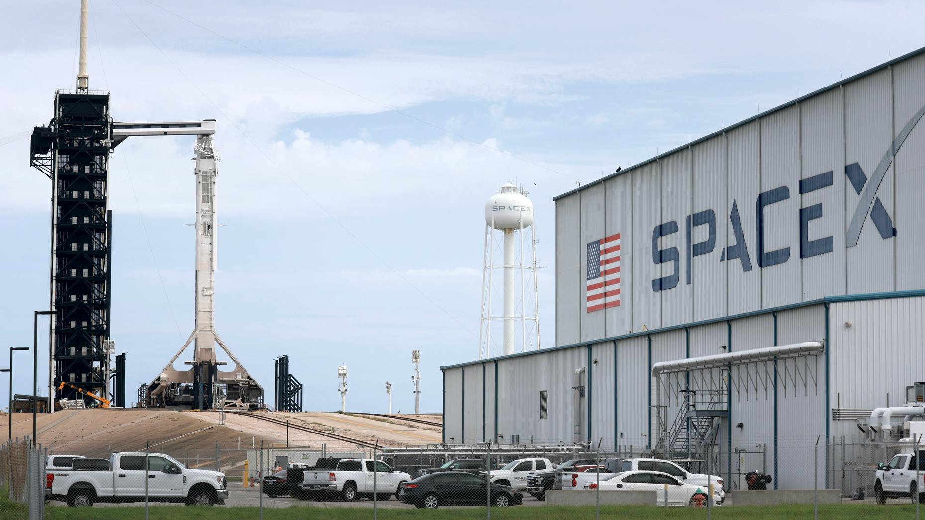 CoreWeave’s IPO Prep Kicks Into Gear; Is SpaceX’s Valuation Rational?