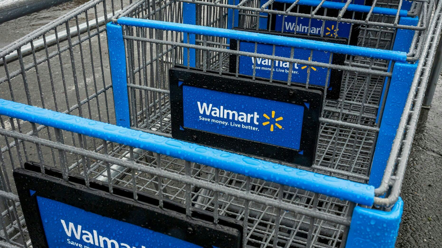 Walmart’s Slower Growth Projection Highlights Unease About 2025
