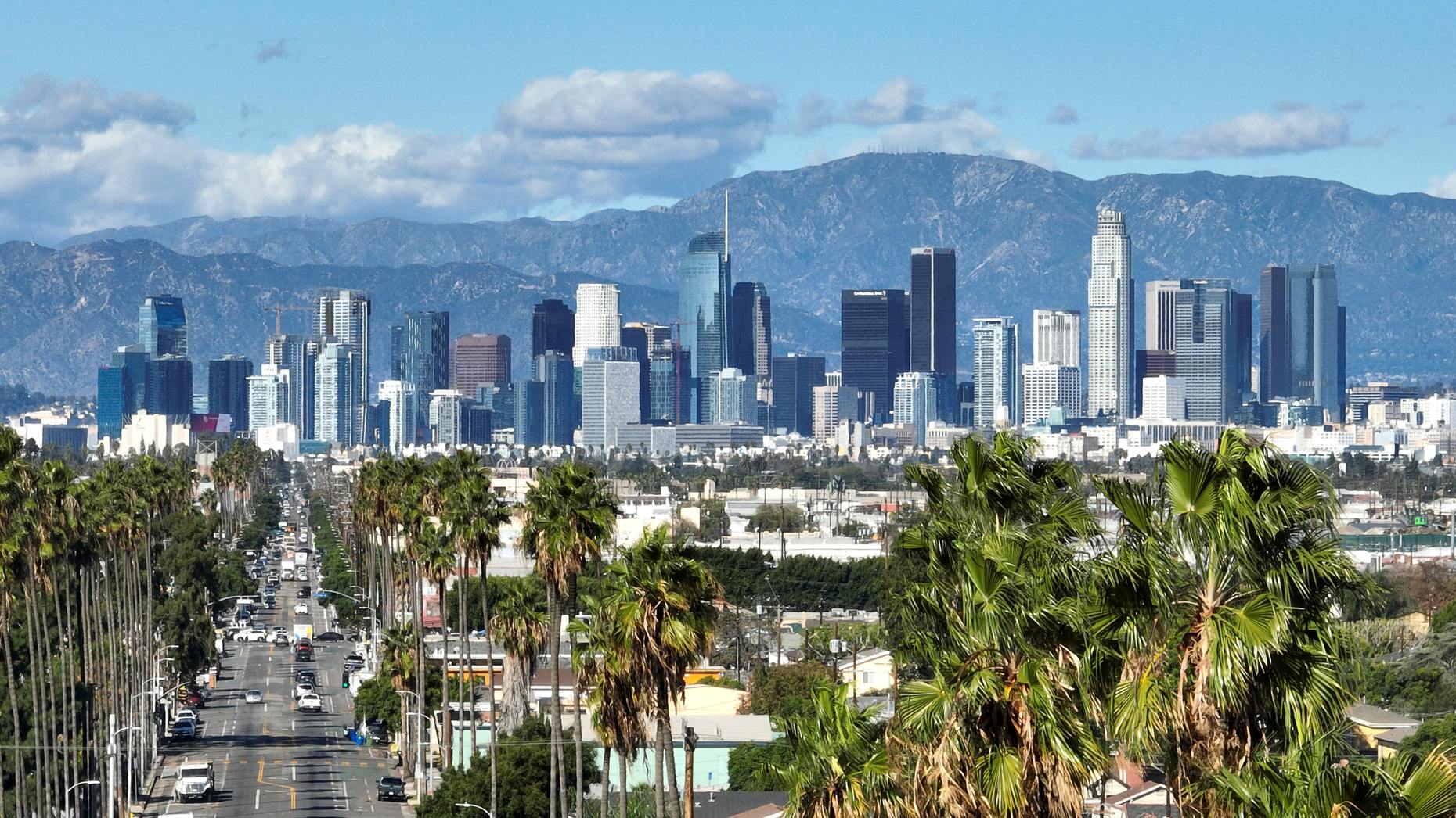 The Coming AI Down Rounds; Plus, Always Be Raising