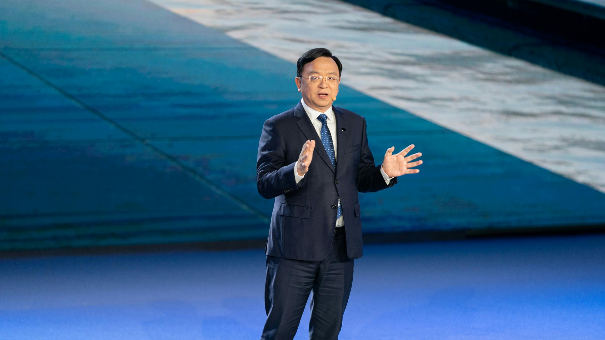 The Electric: Battery Hands Are Skeptical of Byd’s Claim of Five-Minute Charging