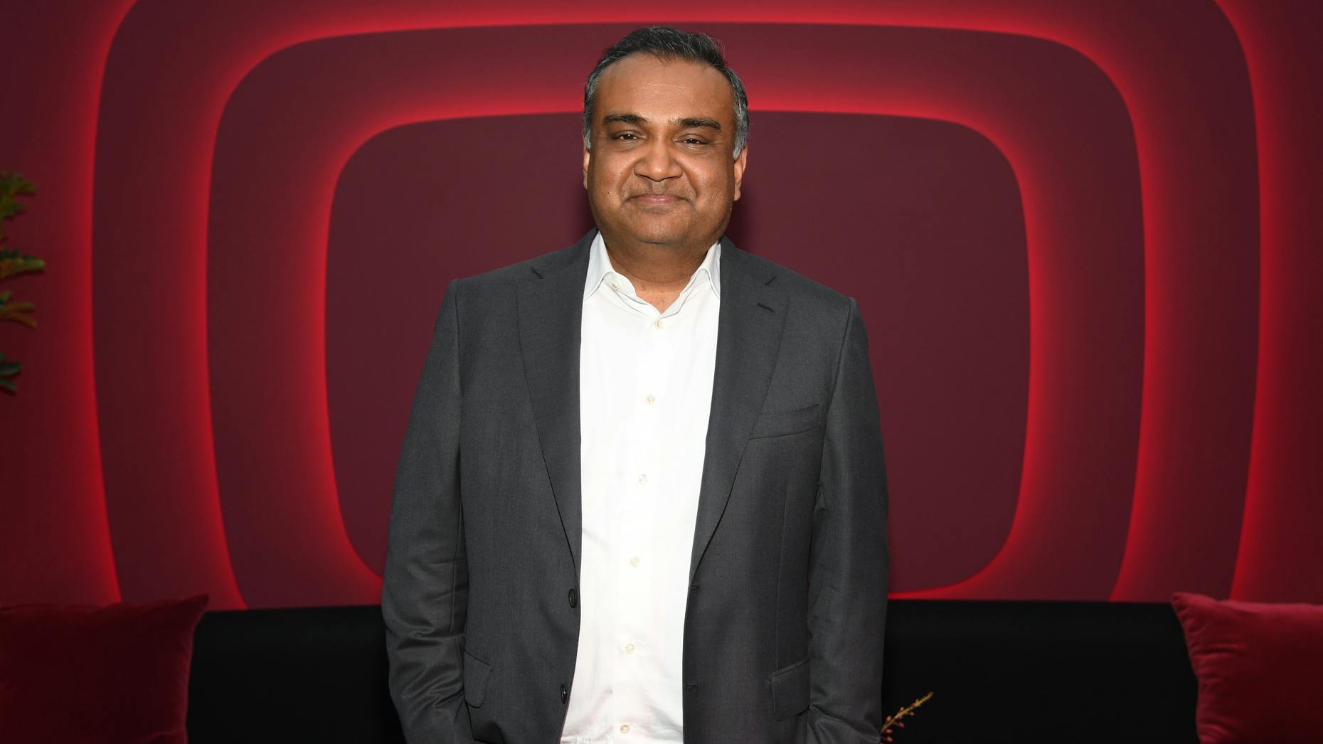 Why YouTube Should Say How Much Money It Makes