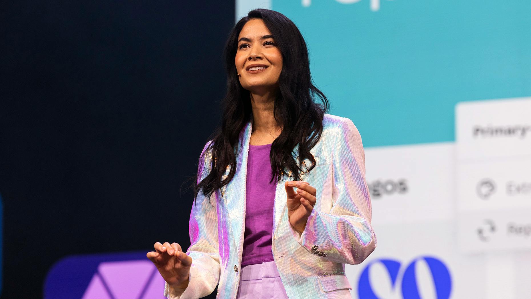 Canva, Generating Significant Cash, Discusses Share Offer at $37 Billion Valuation