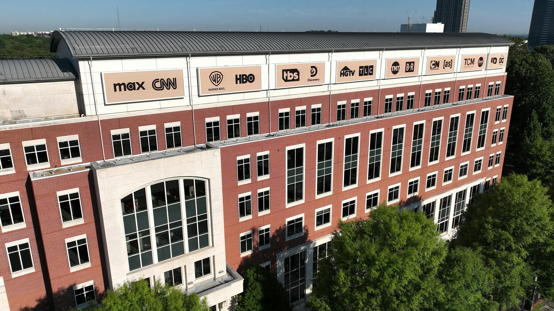 Warner Bros Discovery’s Bleak Prospects Underlined by Big Investor’s Sale