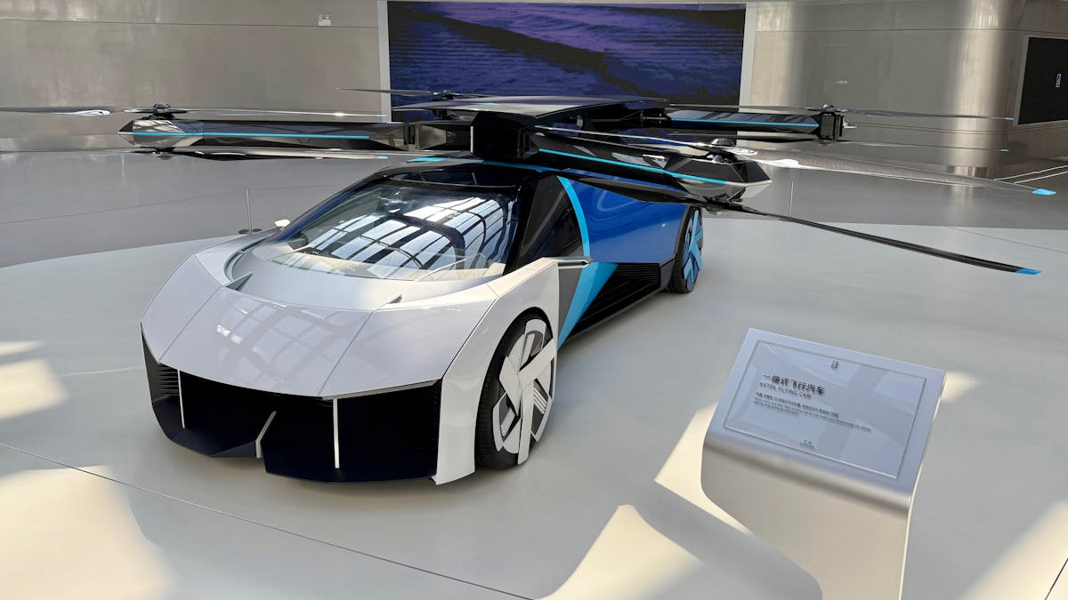 Most iconic flying cars in movies and pop culture, image size:1200x675