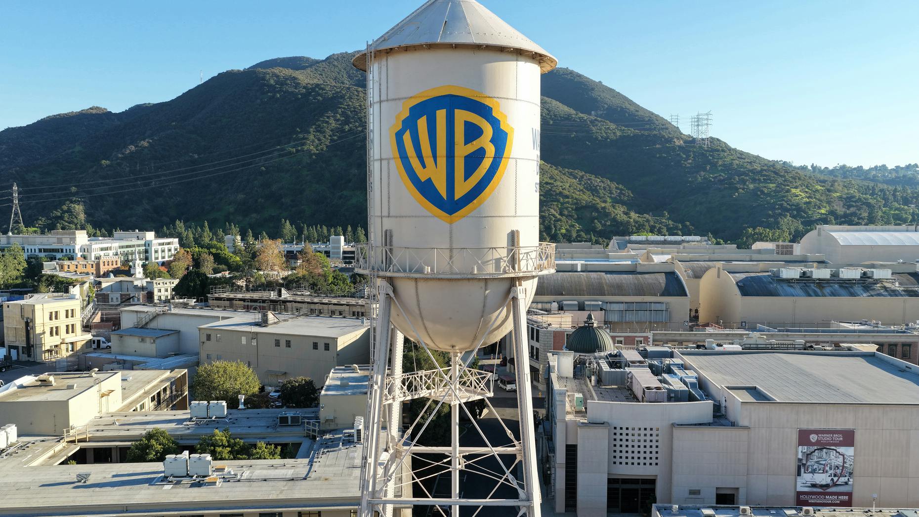 How Netflix and the Ellisons Could Compromise on Warner