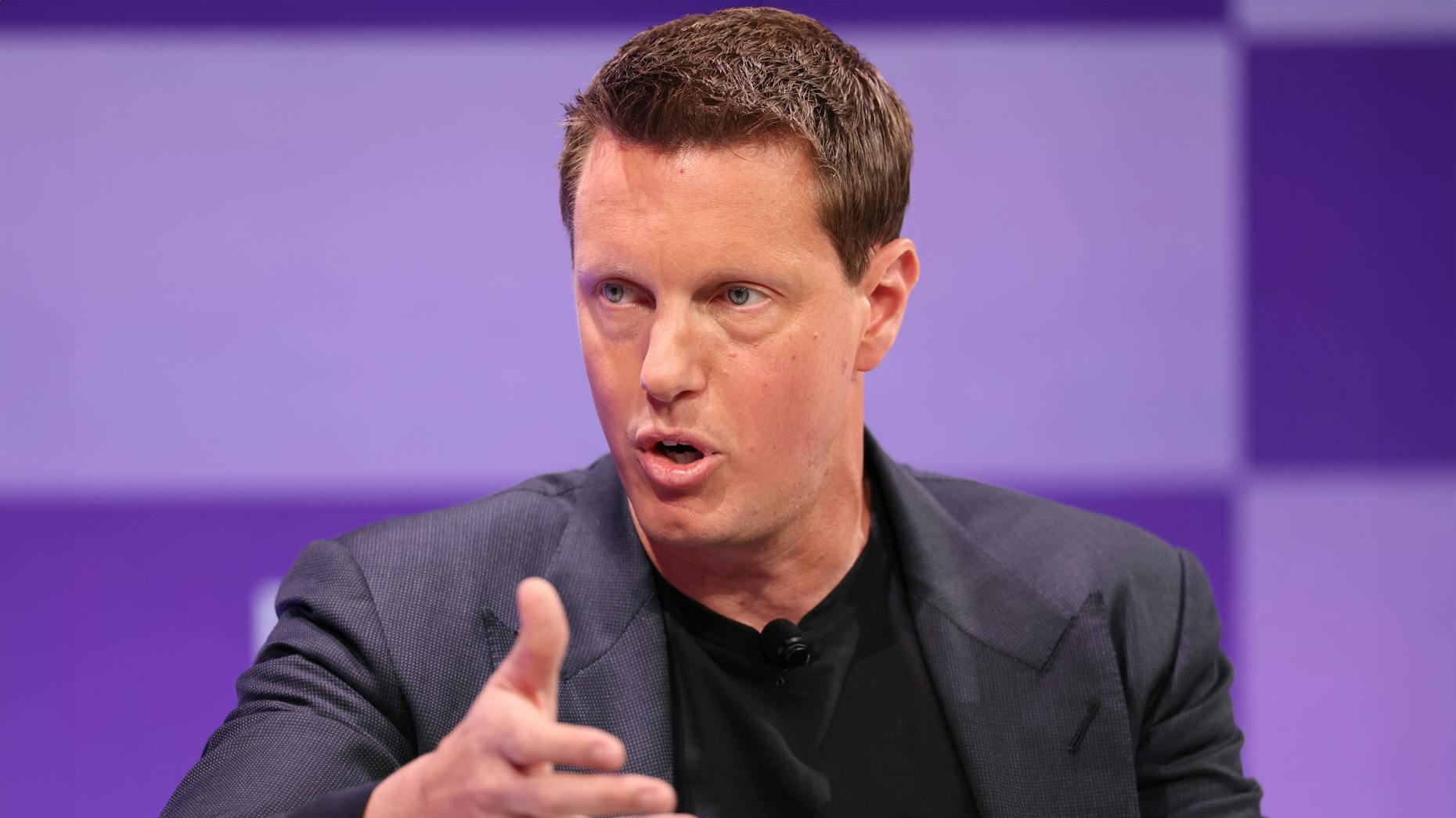 Ellison Should Abandon WBD Battle