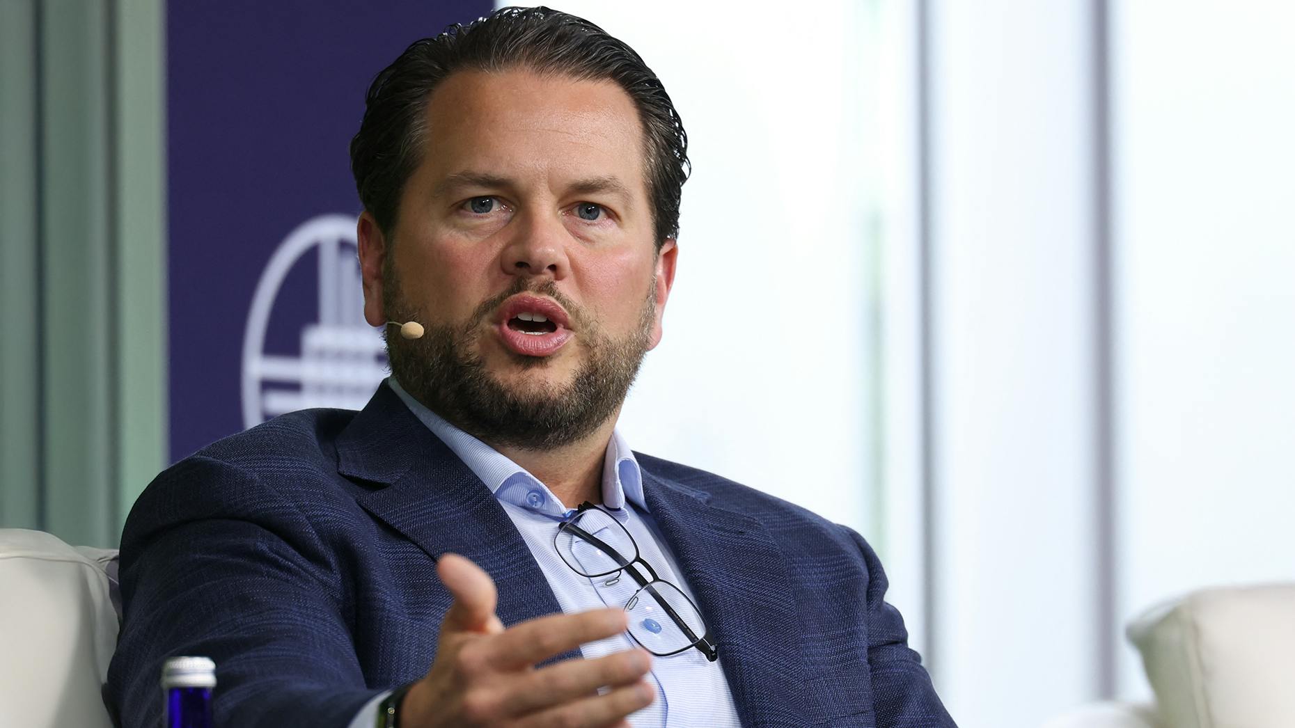 ‘Code Reds’ and AI Debates: Pinterest’s Two-Front Battle