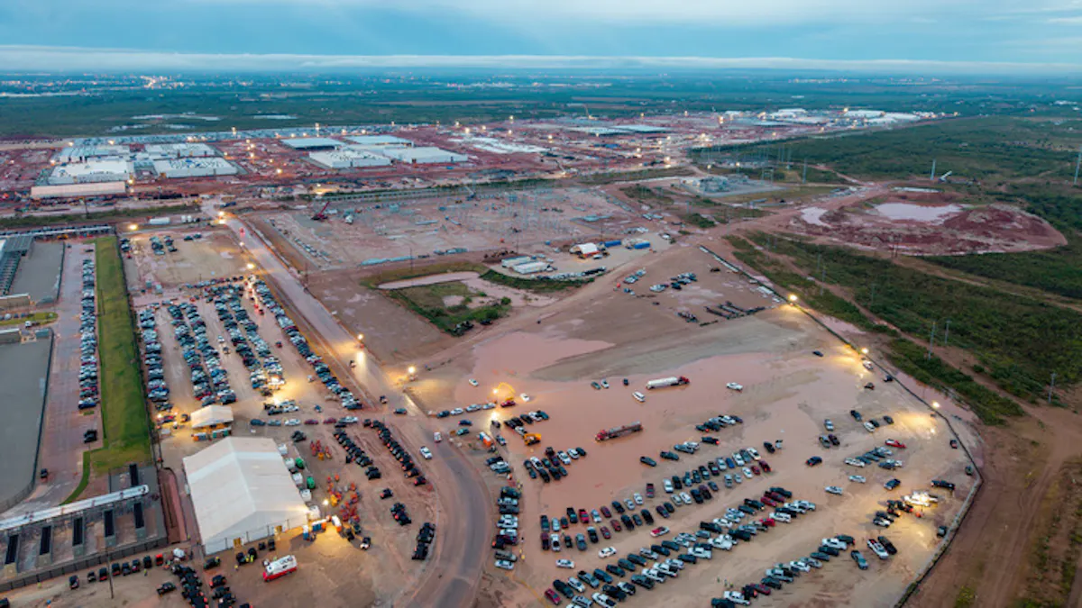 OpenAI 星门领导者 退出最新摇摆到数据中心战略