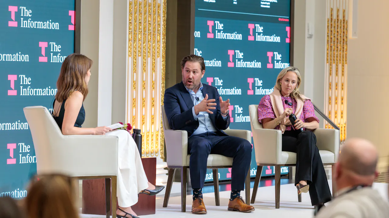 Beyond the Models: Where Investors Are Finding AI’s Next Wave