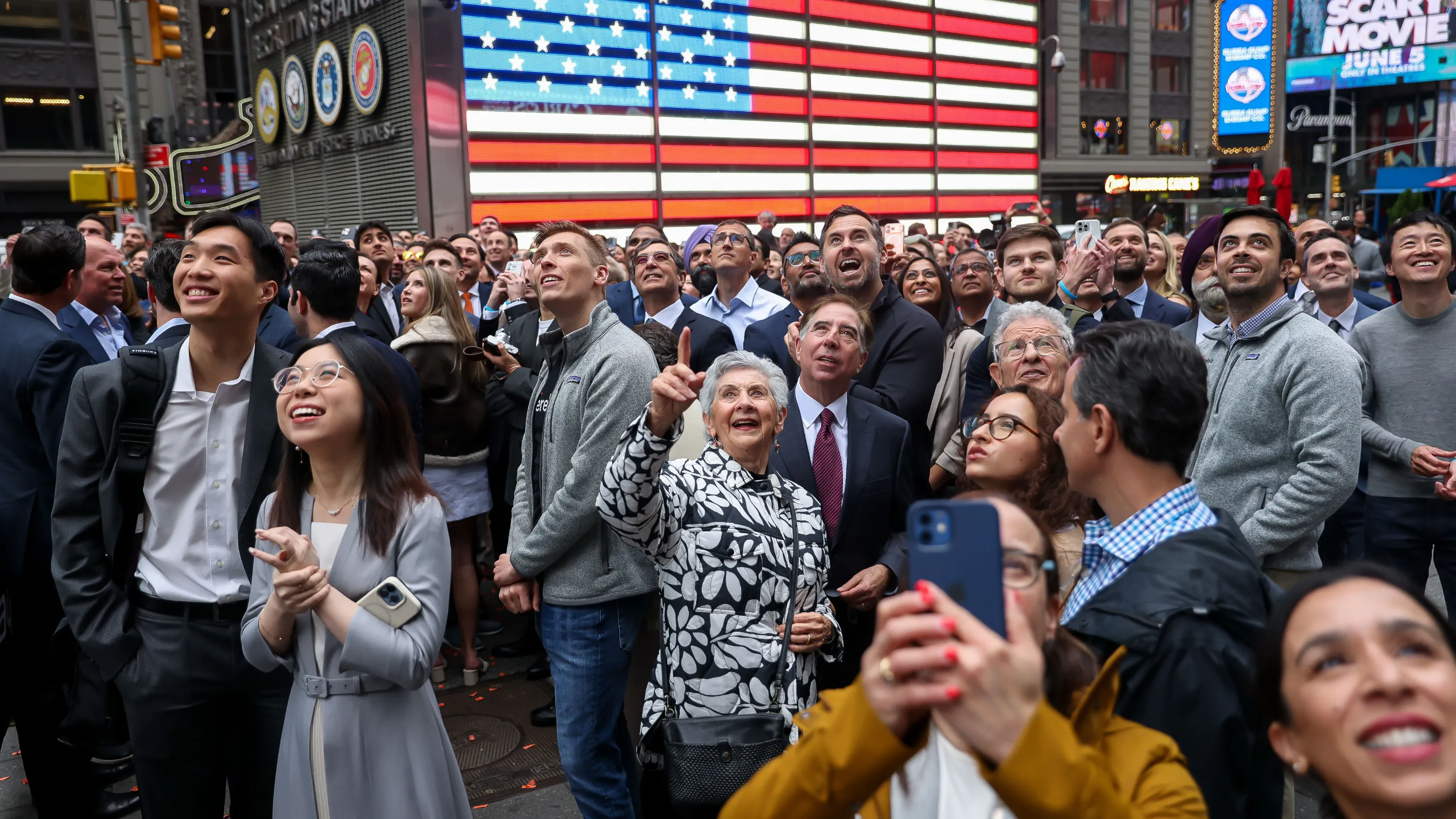 Investors Fall Back in Love With IPOs