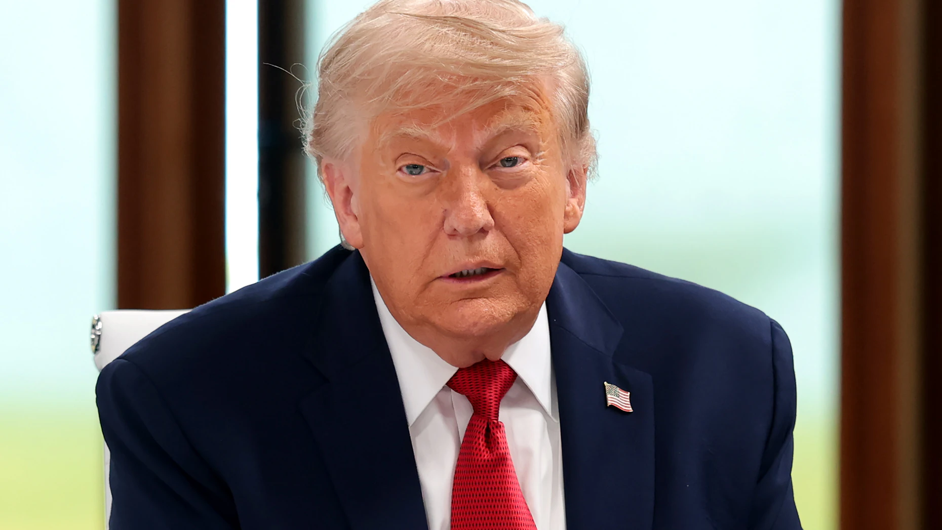 Trump's Burdensome AI Regulation; Apple's Price Hike