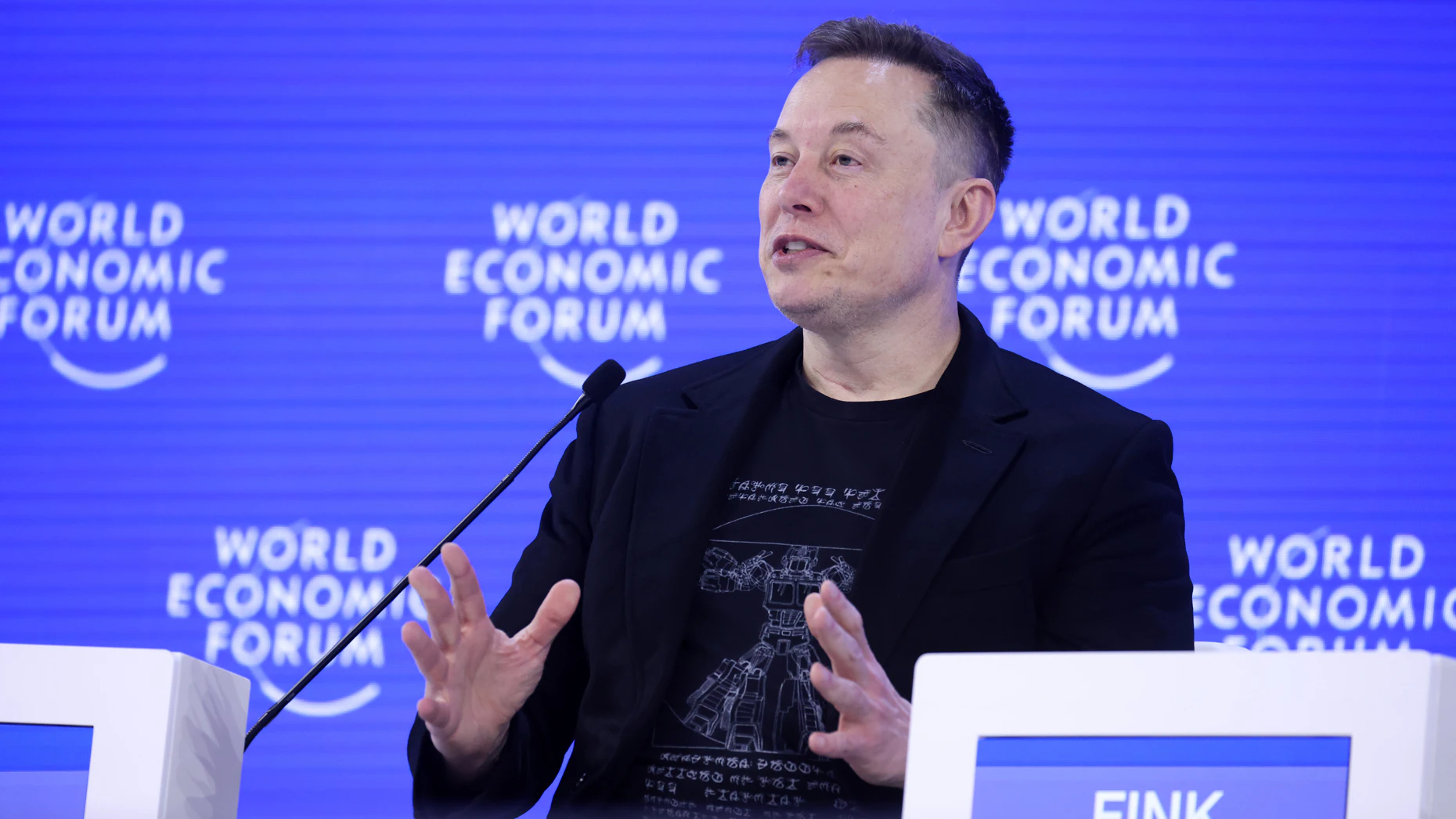 Elon Musk. Krisztian Bocsi/Bloomberg via Getty Images.