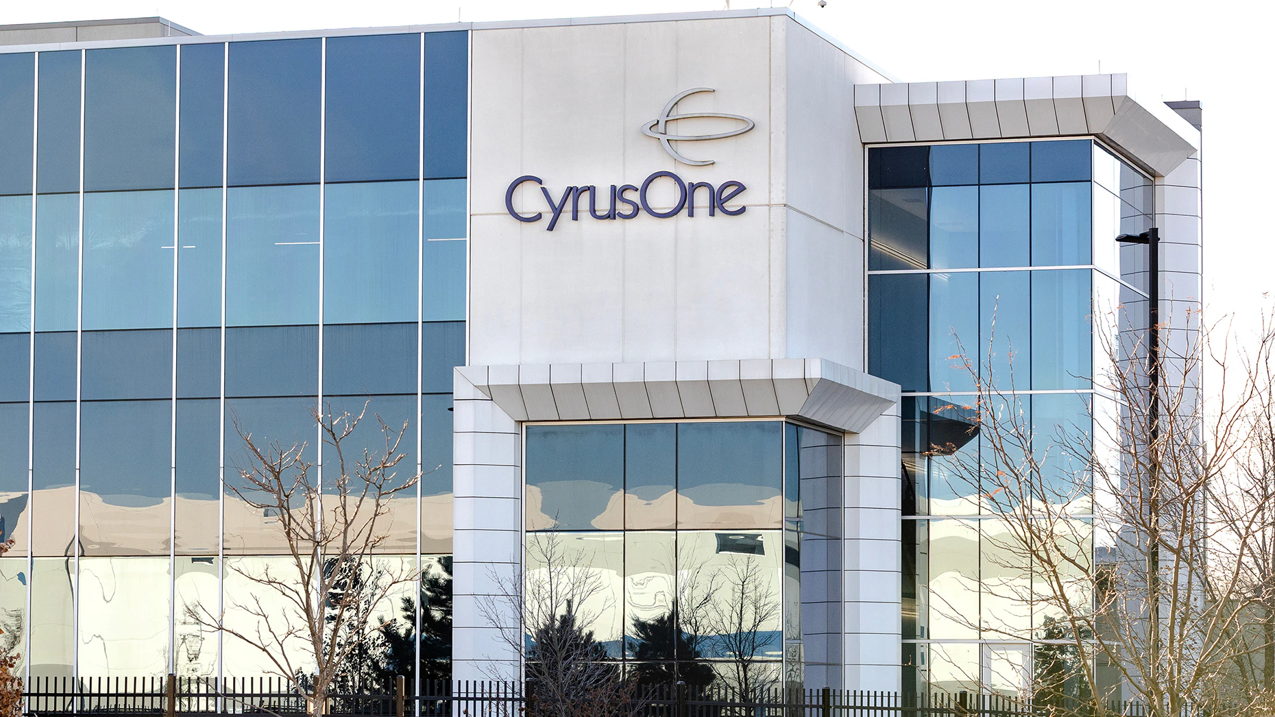 A CyrusOne data center in Aurora, Illinois. Photo by Getty Images.