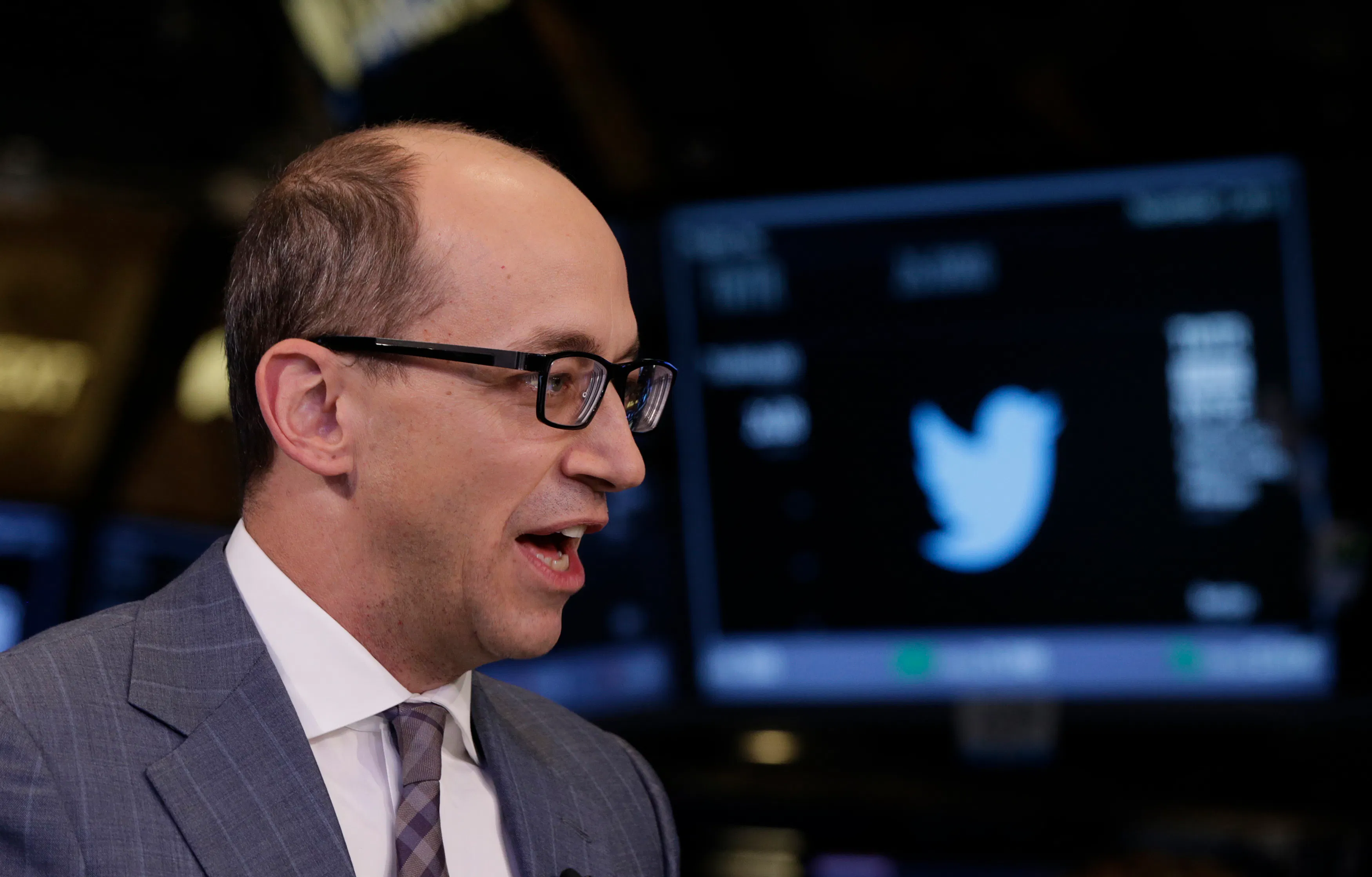 Earnings Loom Large as Internet Stocks Teeter