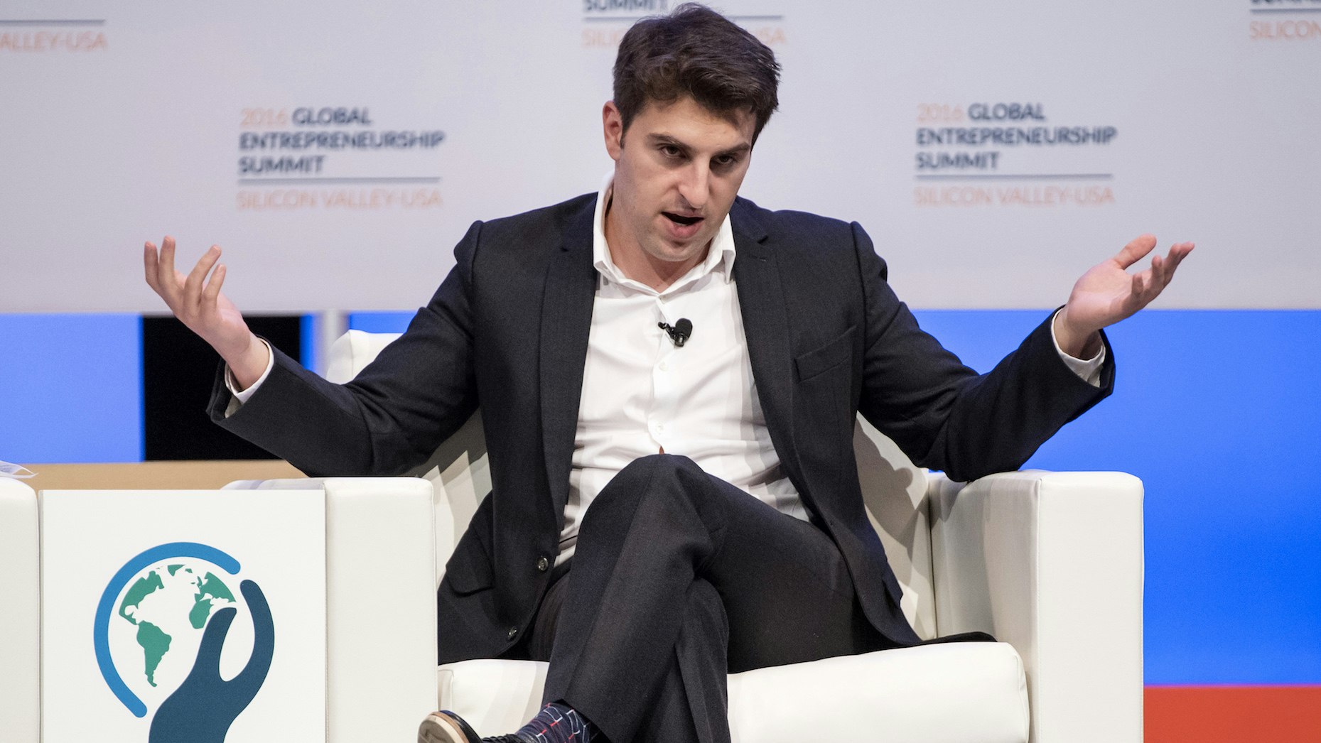 Airbnb CEO Brian Chesky. Photo by Bloomberg.