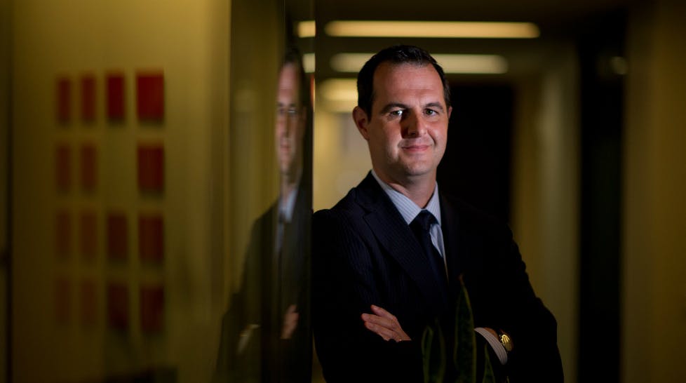 Banks, Hedge Funds Remake Peer-to-Peer Lending 