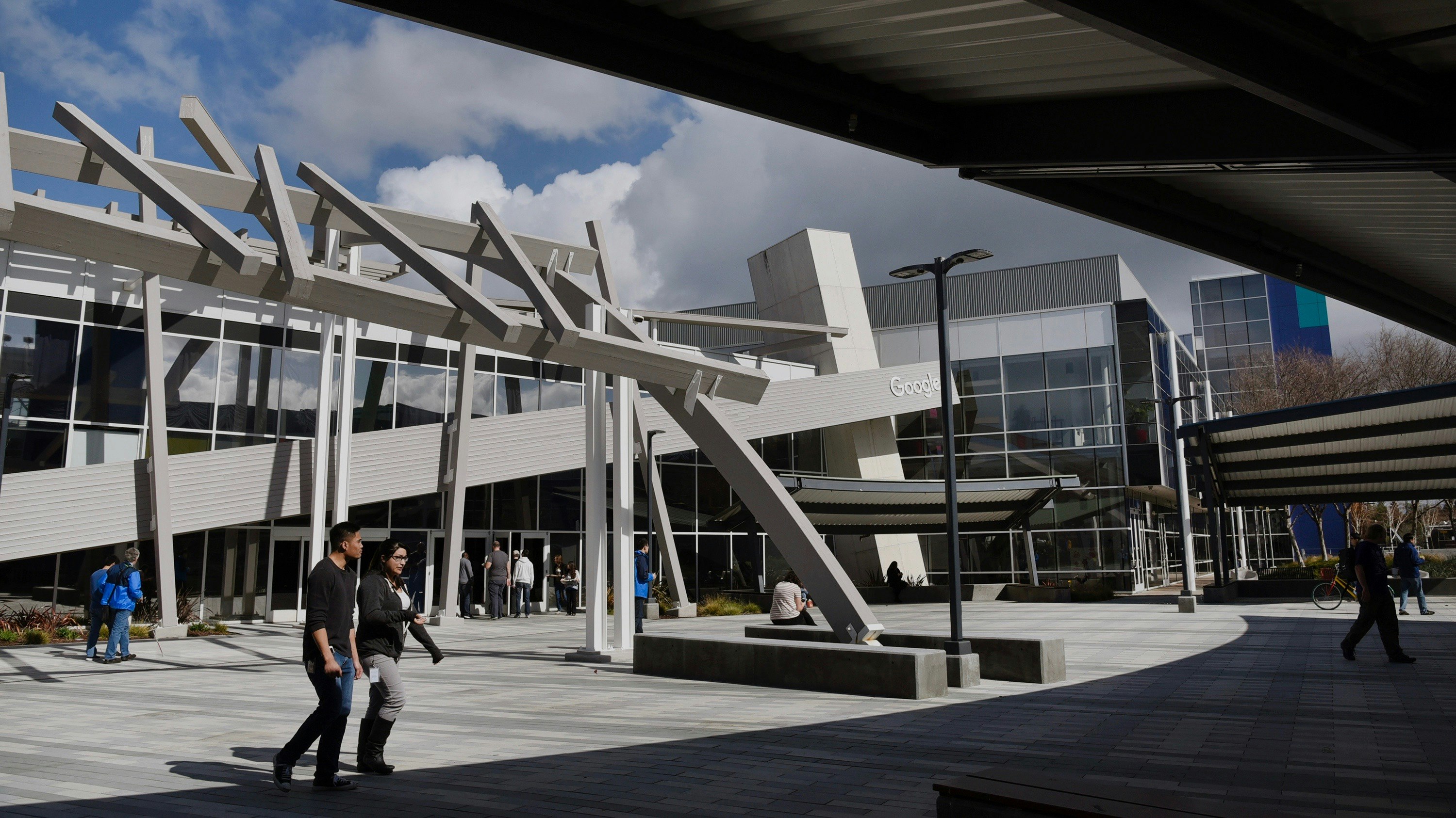 Google's Mountain View campus. Photo by Bloomberg.