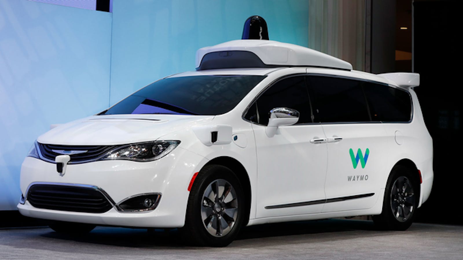A Chrysler Pacifica hybrid outfitted with Waymo's self-driving technology, displayed at the North American International Auto Show in Detroit. Photo by AP