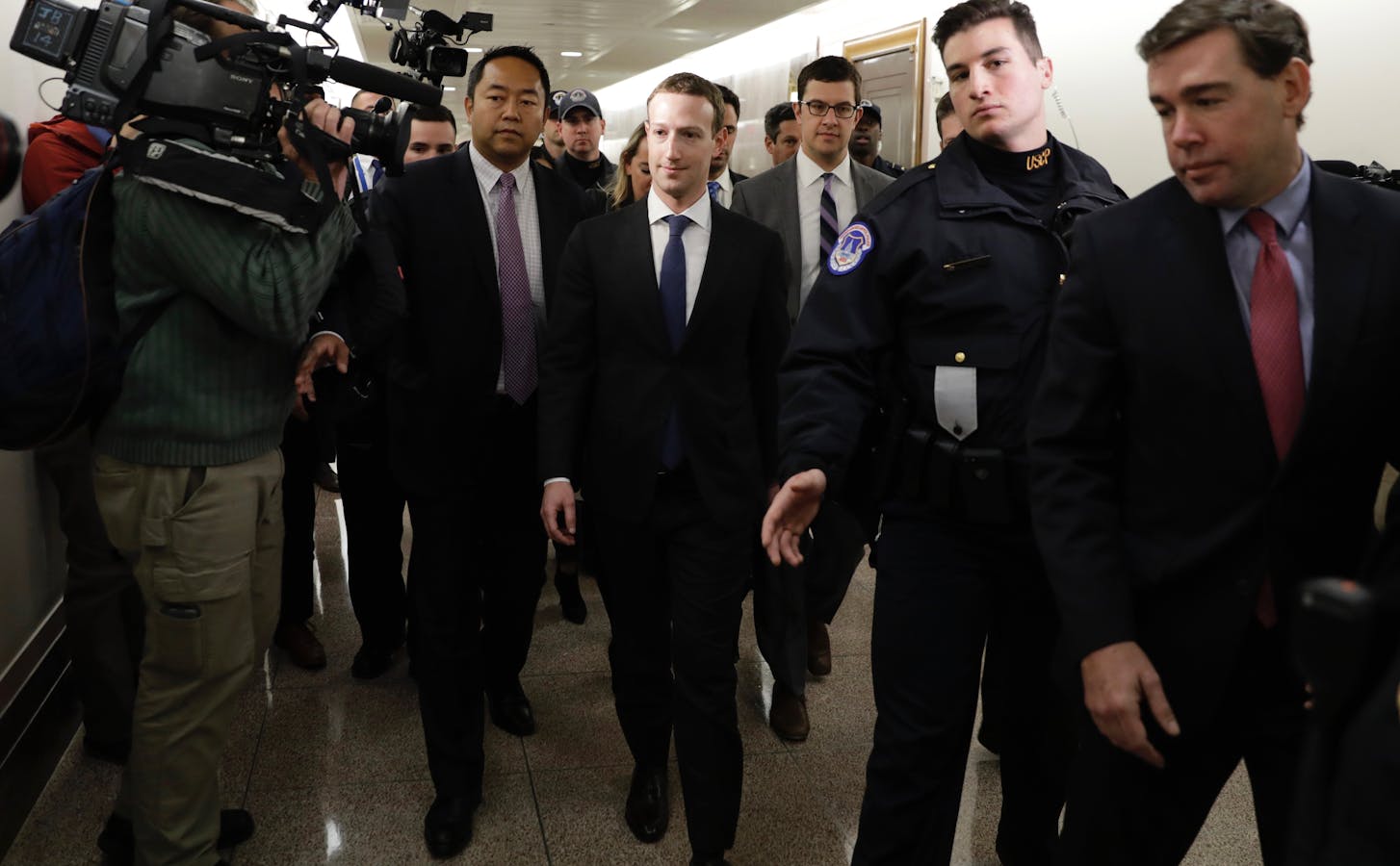 Facebook CEO Mark Zuckerberg arriving for a meeting with Sen. John Thune on Monday. Photo by Bloomberg.