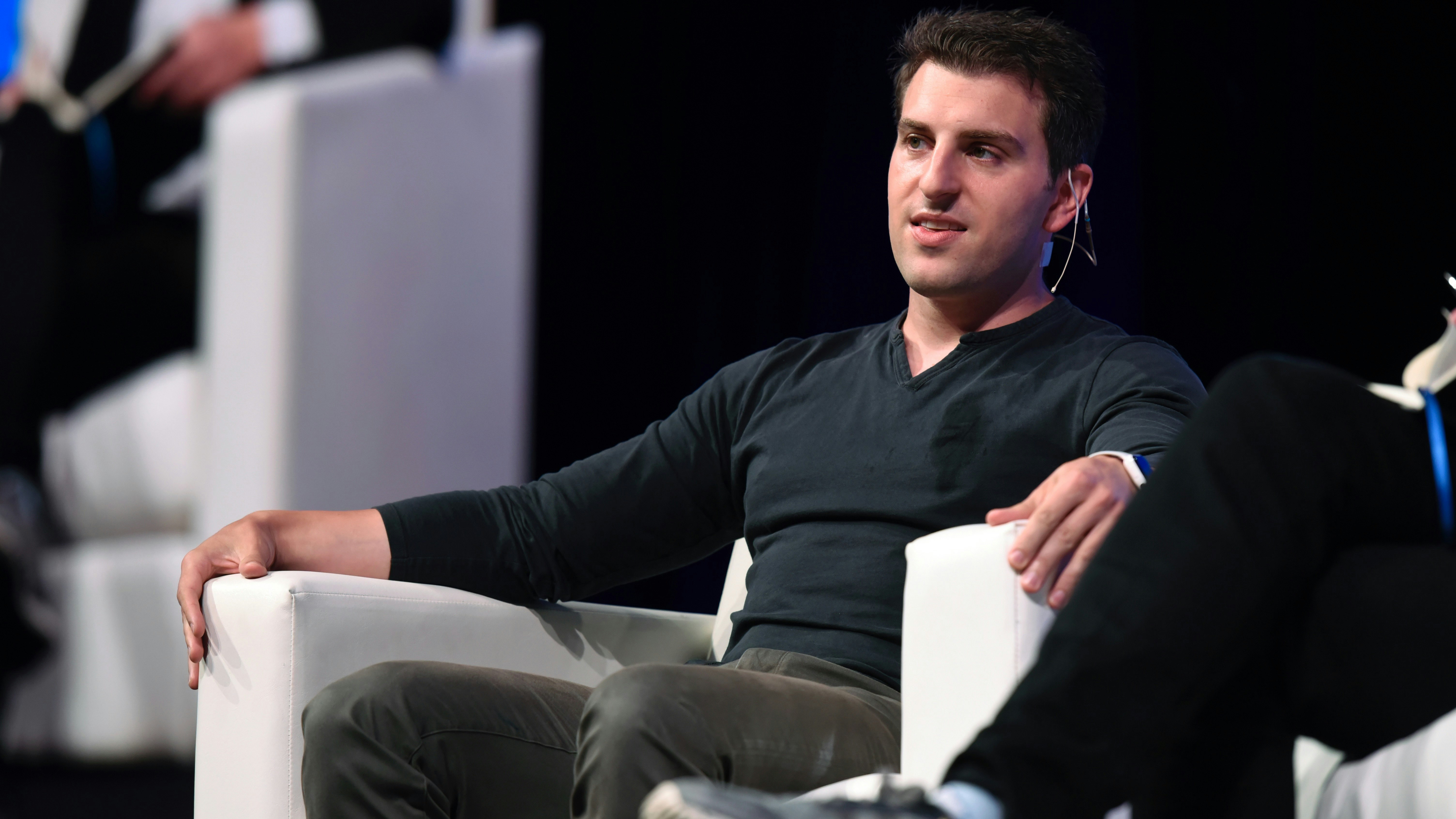 Airbnb CEO Brian Chesky. Photo by Bloomberg