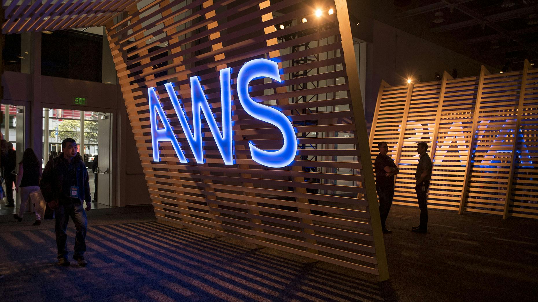 AWS Could Use ‘Snowball’ Device as Foothold in Data Centers 