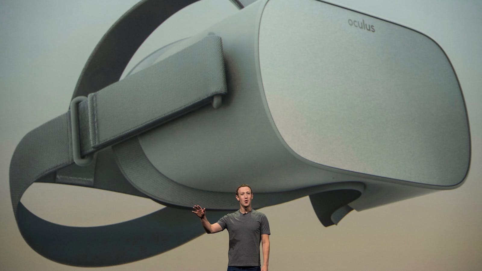Mark Zuckerberg, CEO of Facebook, speaks at an Oculus event last year. Photo by Bloomberg