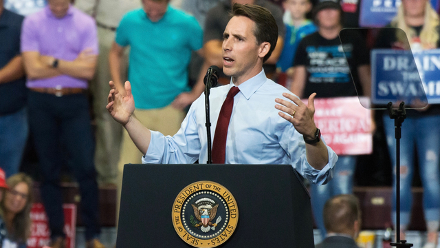 Missouri Senator Josh Hawley. Photo by Bloomberg.