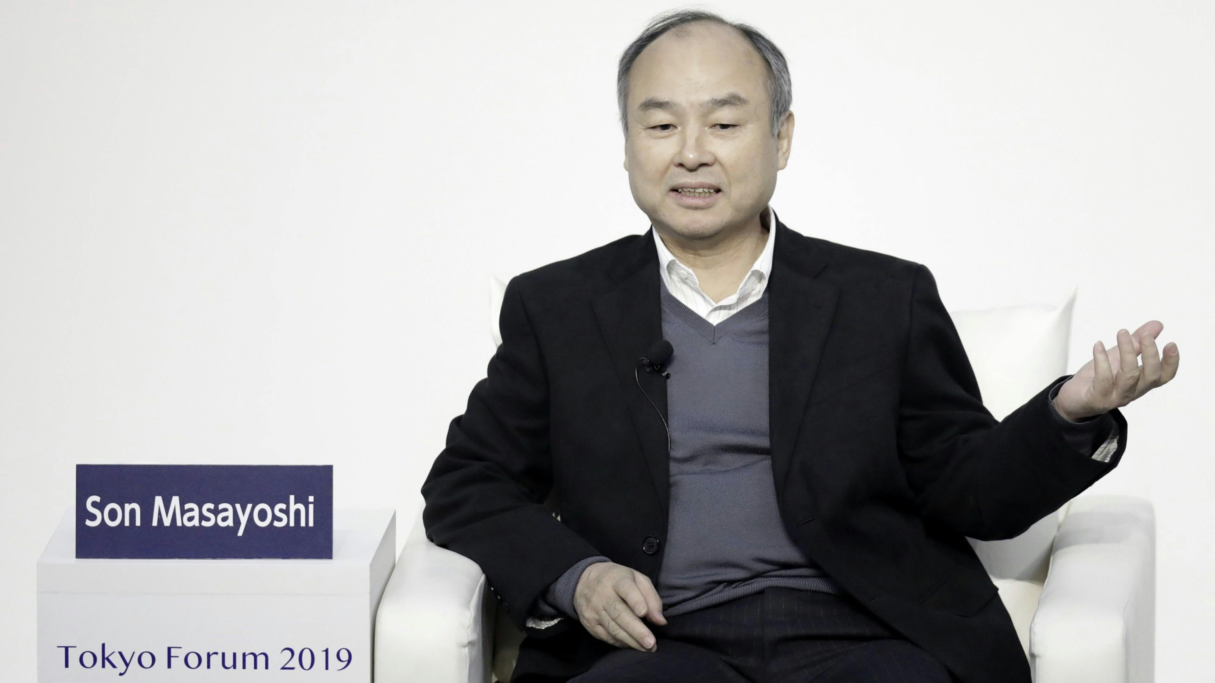 SoftBank’s Global Vision Tested by China’s Uber for Trucks