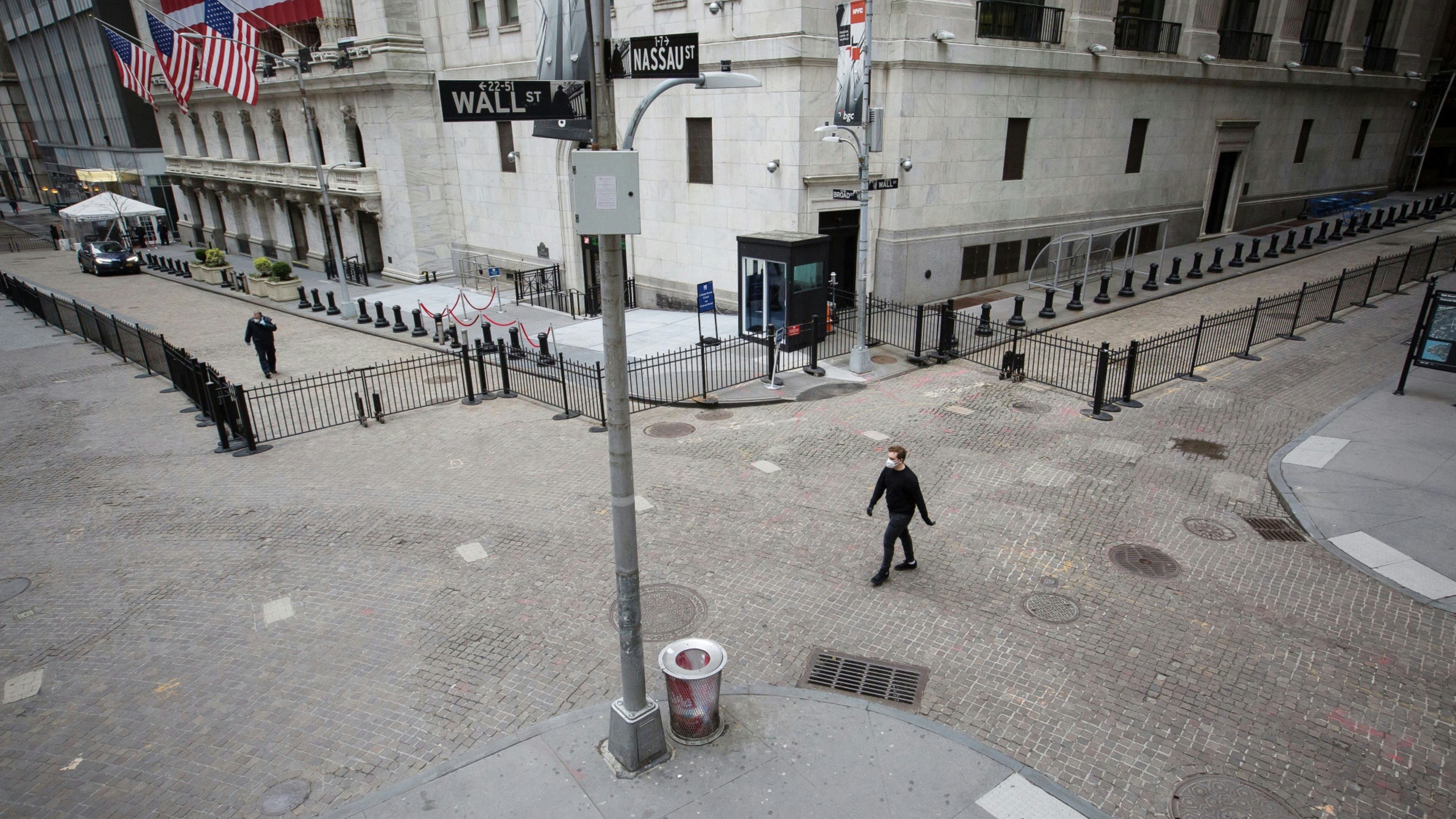 Outside the New York Stock Exchange. Photo by Bloomberg
