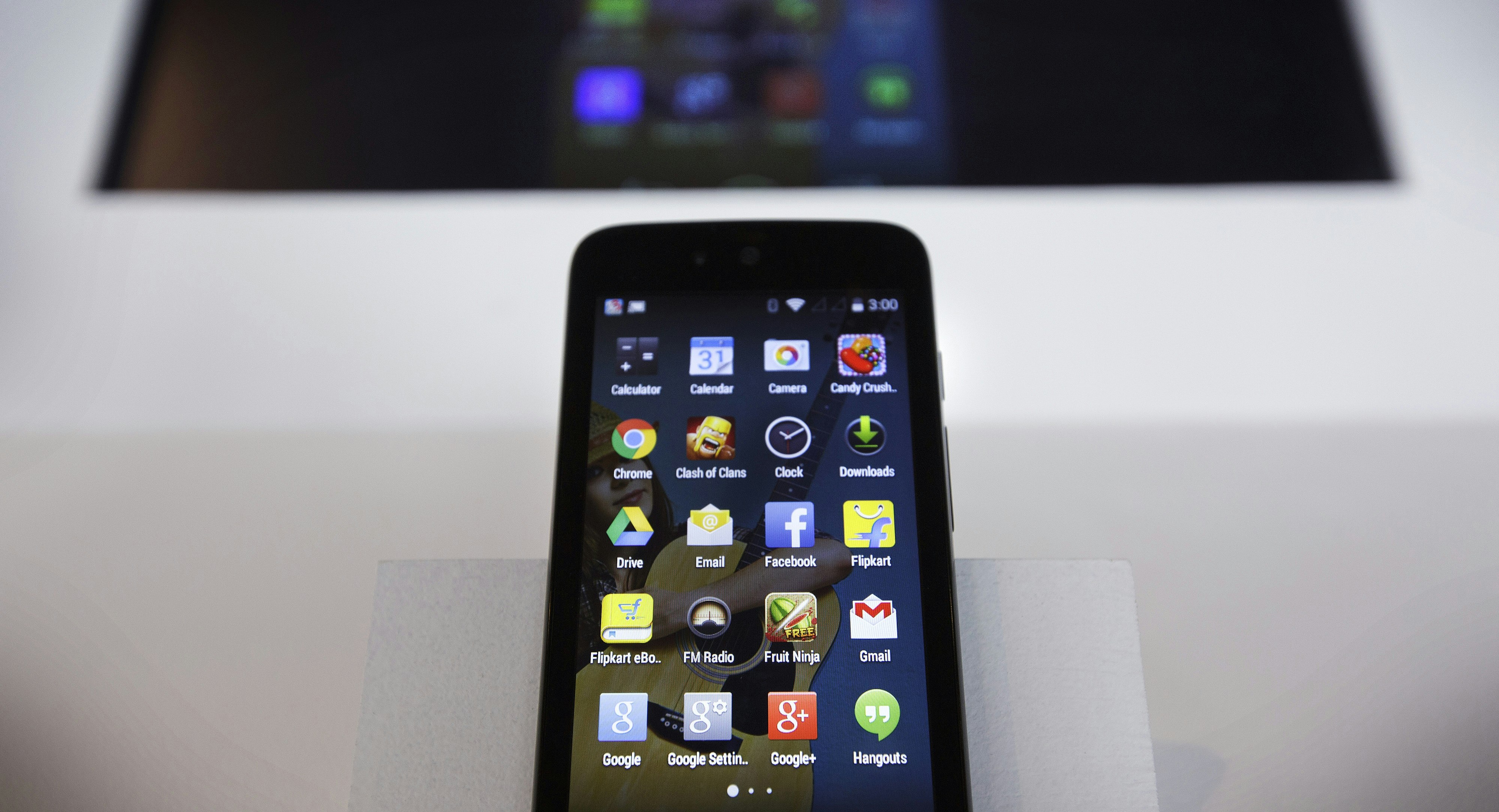 A phone running Android One. Photo by Bloomberg.