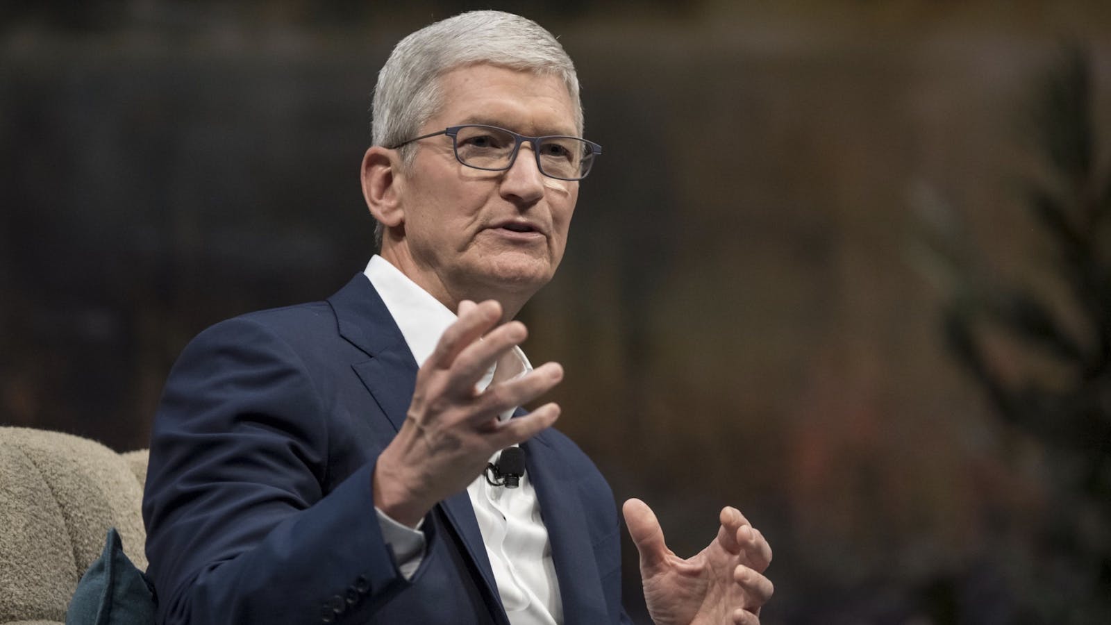 Apple CEO Tim Cook. Photo by Bloomberg