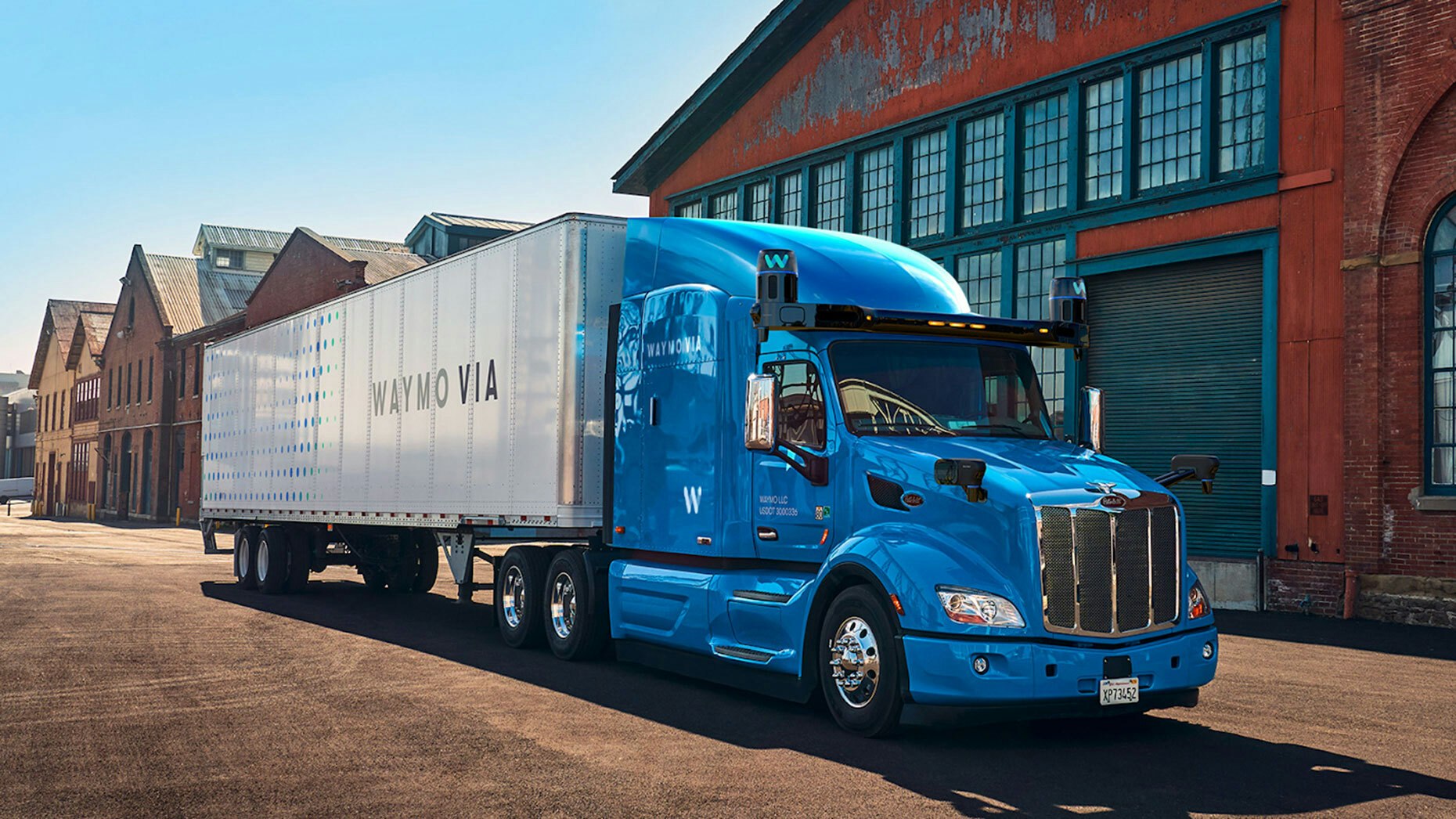 A recent image of a Waymo Via, a self-driving truck protoype. Photo by Waymo