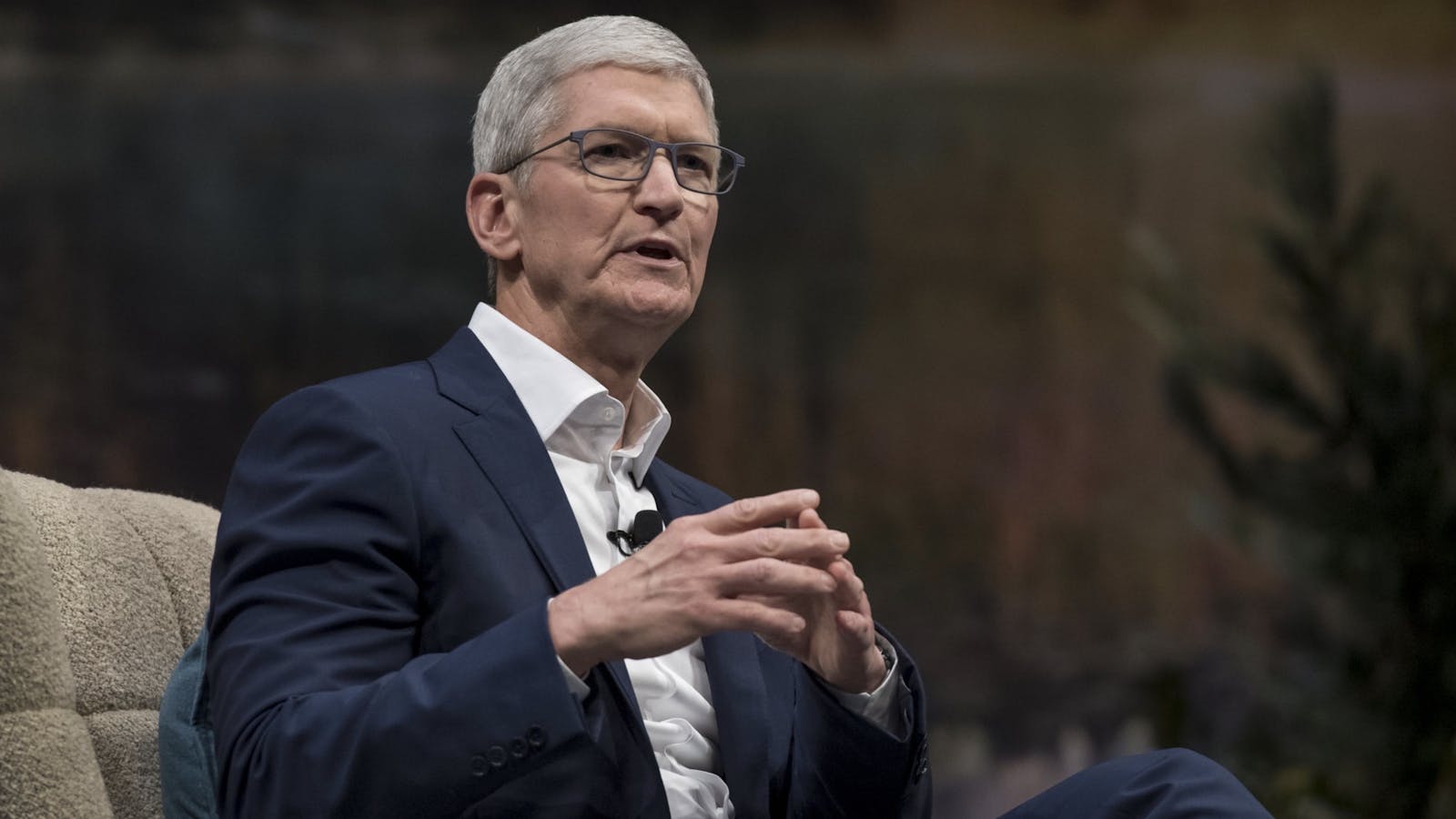 Apple CEO Tim Cook. Photo by Bloomberg
