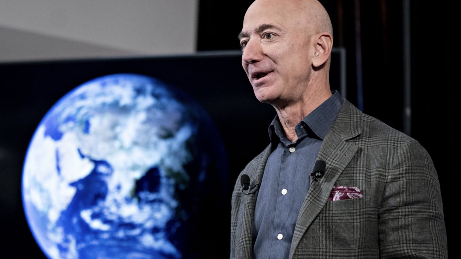 Jeff Bezos. Photo by Bloomberg