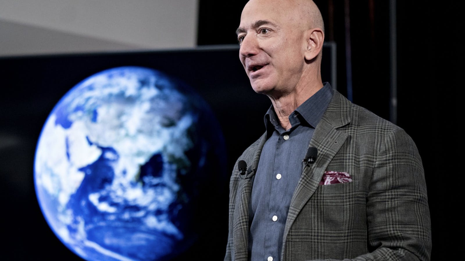 Amazon founder Jeff Bezos. Photo by Bloomberg