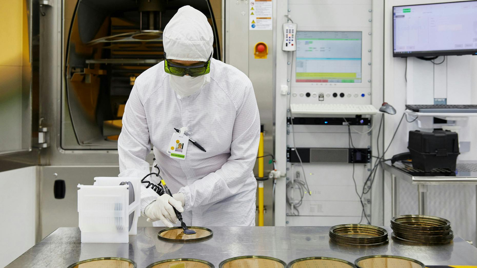 Apple Laser Deal Signals AR Expansion