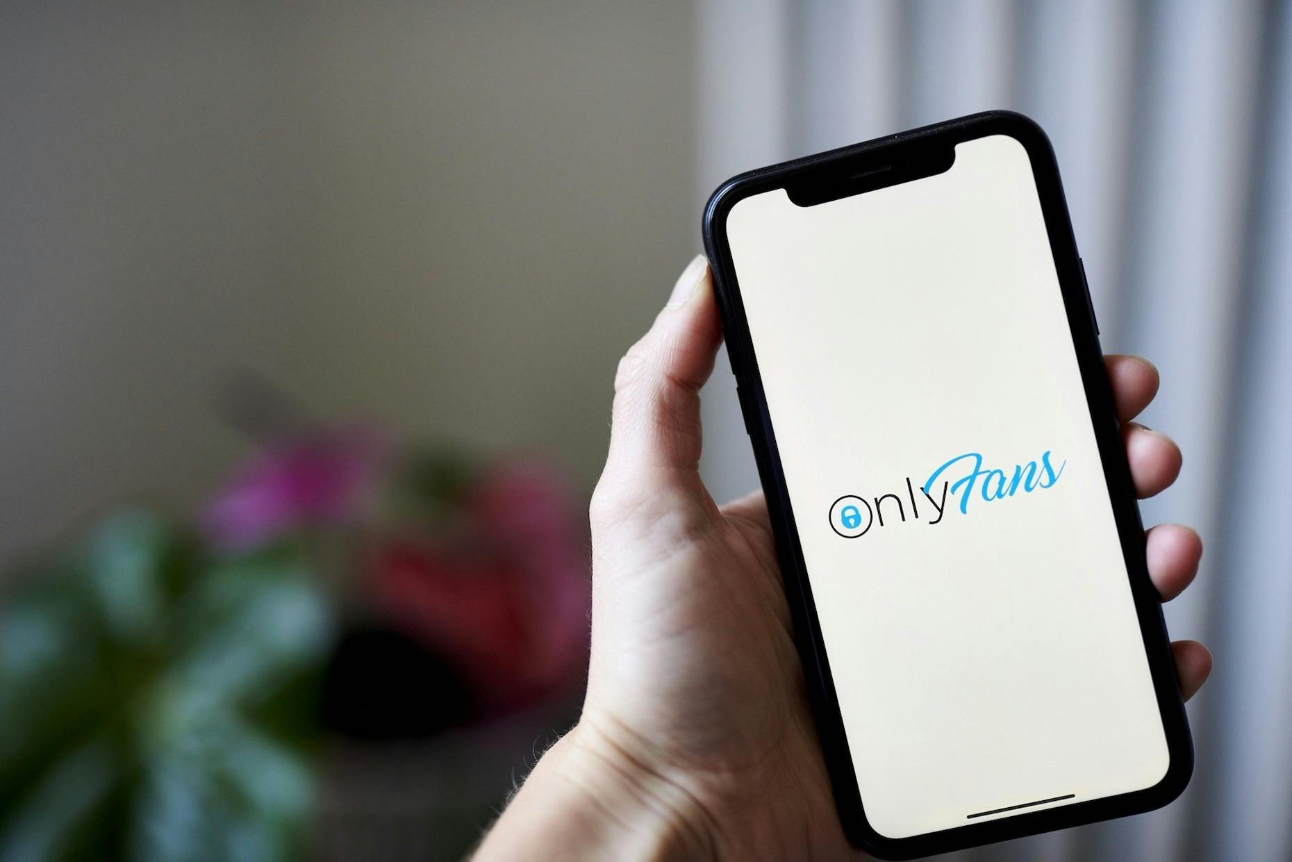  Who Wins as OnlyFans Sheds Its Porn Past
